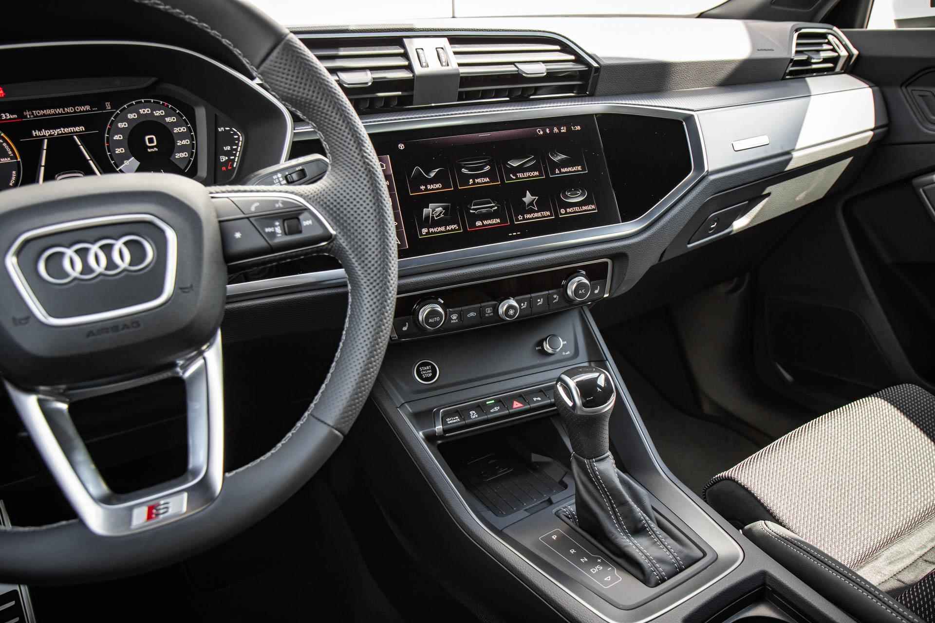 Audi Q3 Sportback 45 TFSI e 245pk S Edition | Sportstoelen | Adaptive cruise | Stoelverwarming | Achteruitrijcamera - 29/46