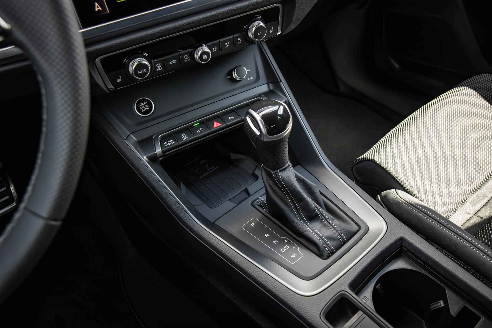 Audi Q3 Sportback 45 TFSI e 245pk S Edition | Sportstoelen | Adaptive cruise | Stoelverwarming | Achteruitrijcamera - 30/46