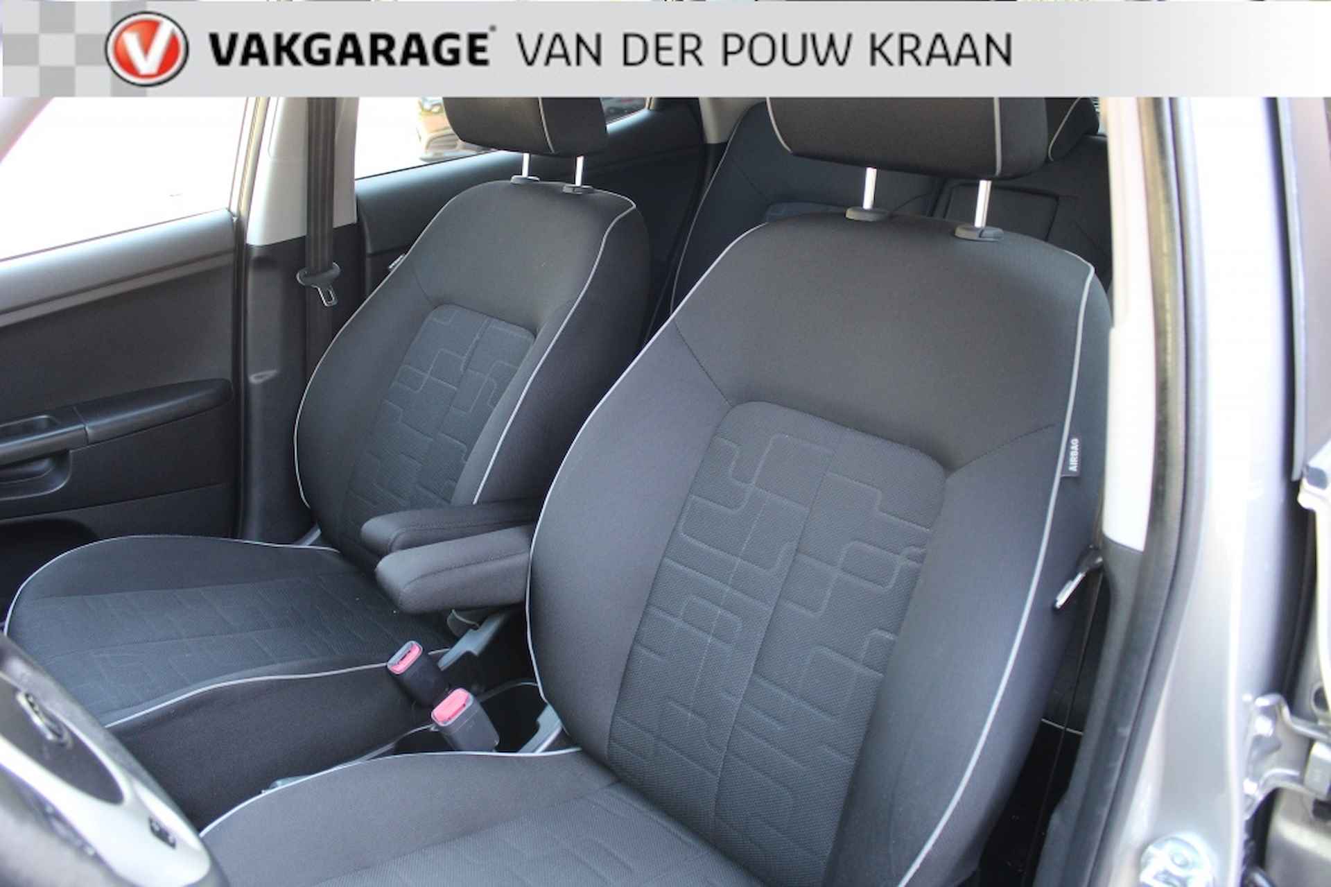 Kia Venga 1.4 CVVT Plus Pack Airco / Navigatie - 26/34