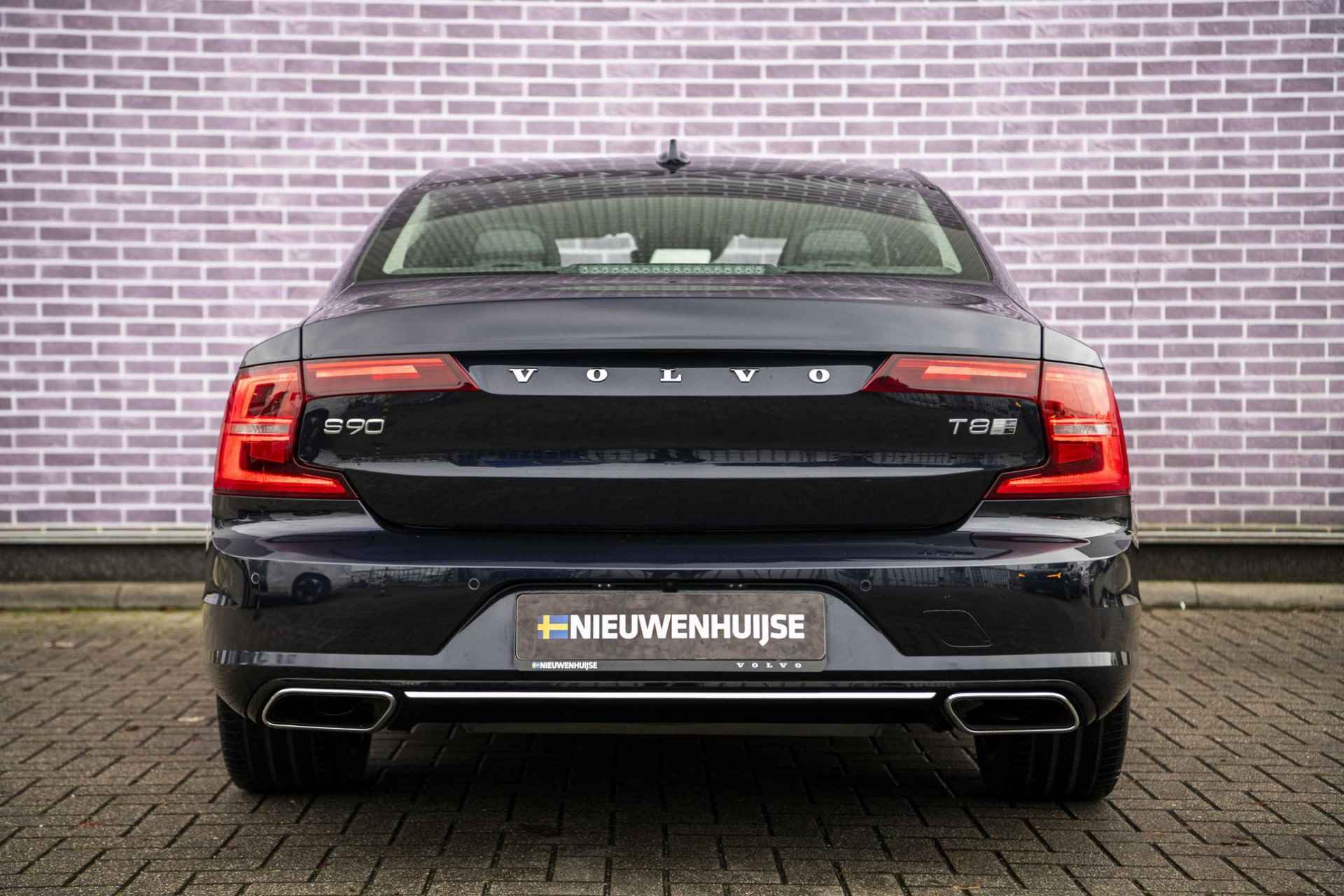 Volvo S90 T8 Recharge AWD Inscription Plus | Voorstoelen met massage en ventilatie | Parkeerverwarming | Park Assist Pilot | Stoel/stuur/achterbankverwarming | Adaptive cruise | Voorruitverwarming | DAB+ - 7/41