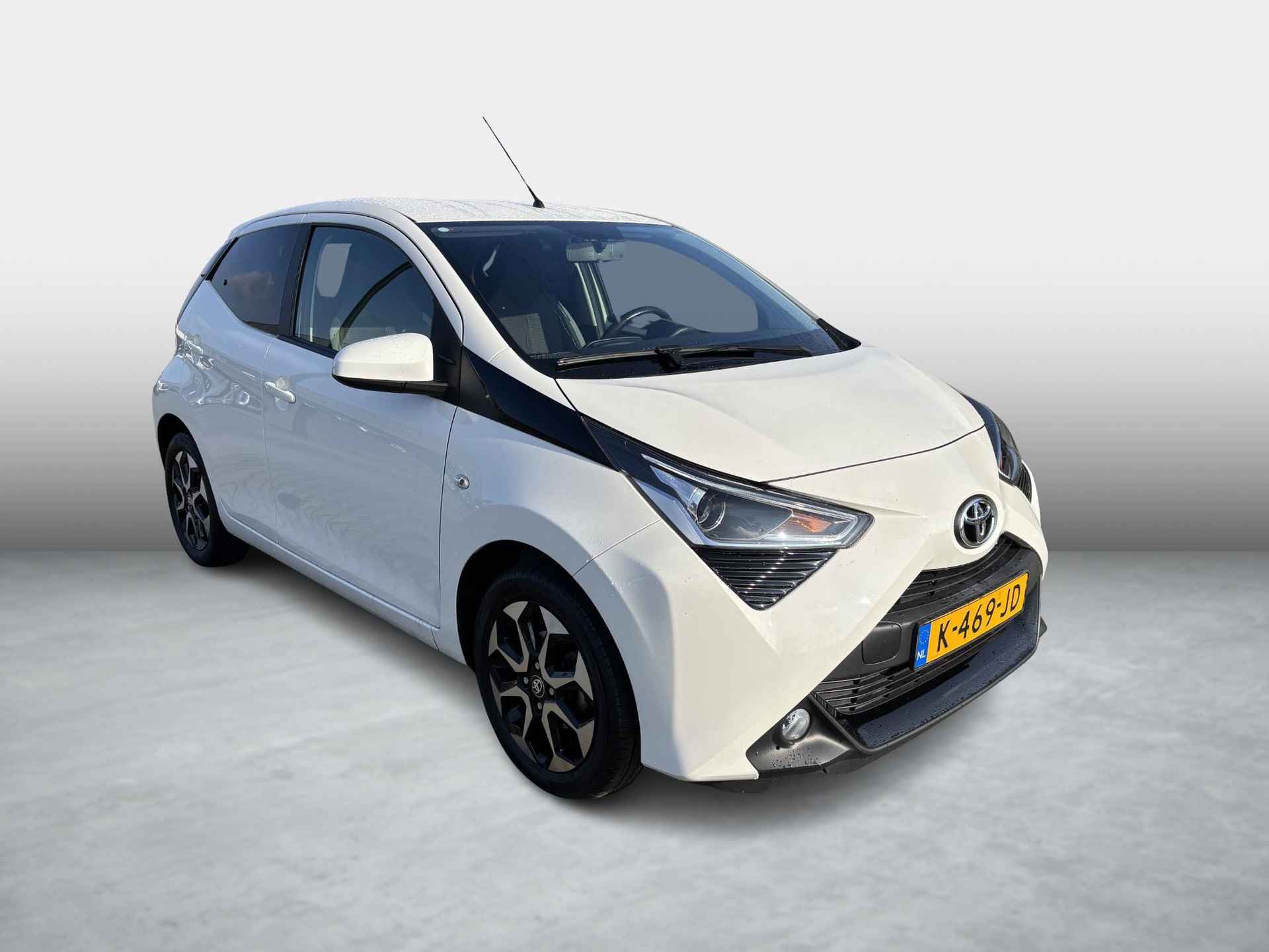 Toyota Aygo 1.0 VVT-i x-joy - 9/21