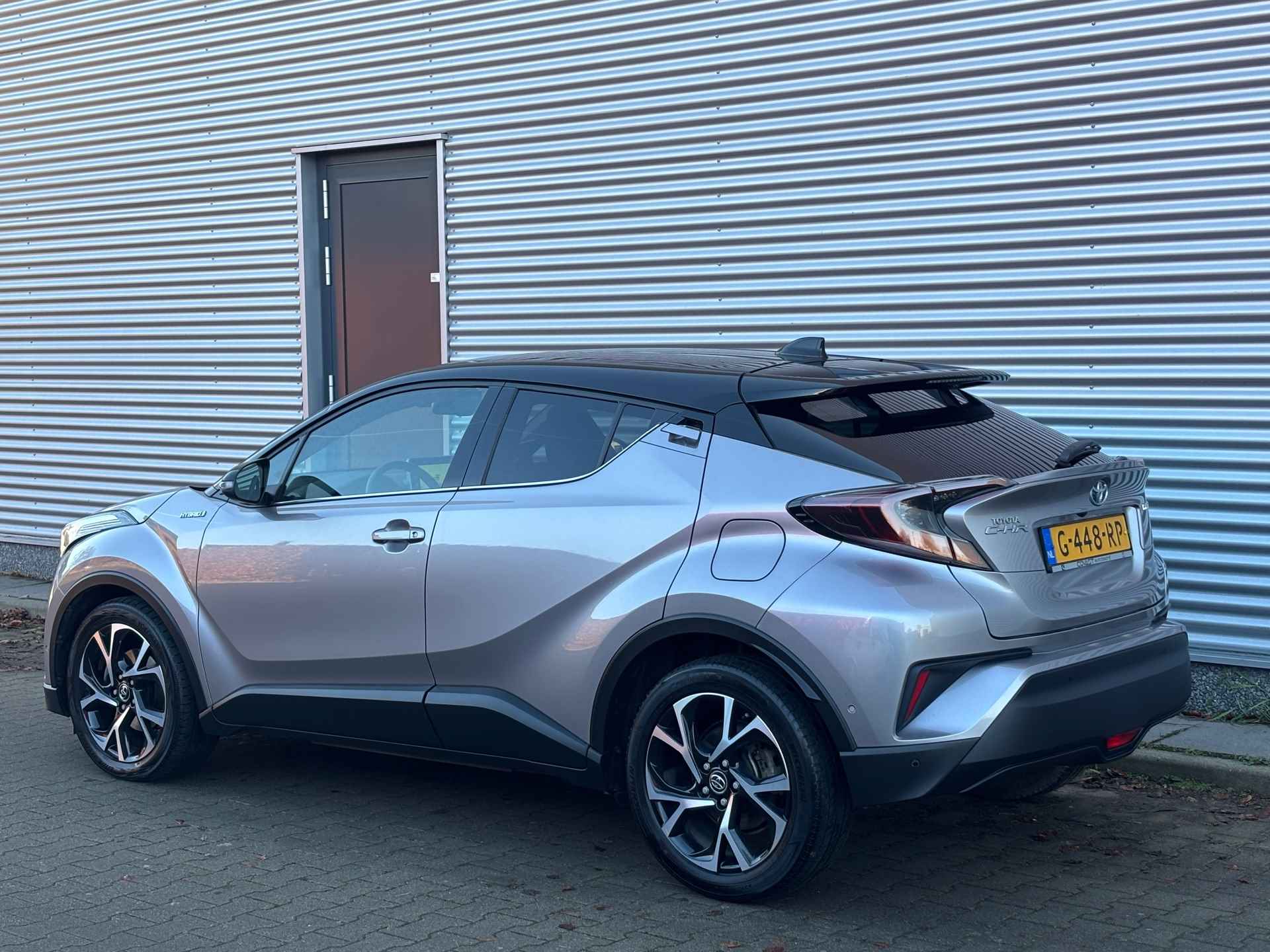 Toyota C-HR 1.8 Hybrid Style Ultimate | Led kopl. | Stoelvw | JBL | Navi | 18" L.M. | Zwart dak | - 3/38