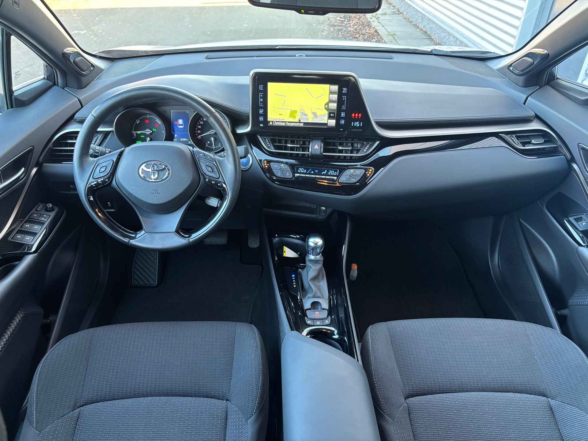 Toyota C-HR 1.8 Hybrid Style Ultimate | Led kopl. | Stoelvw | JBL | Navi | 18" L.M. | Zwart dak | - 12/38