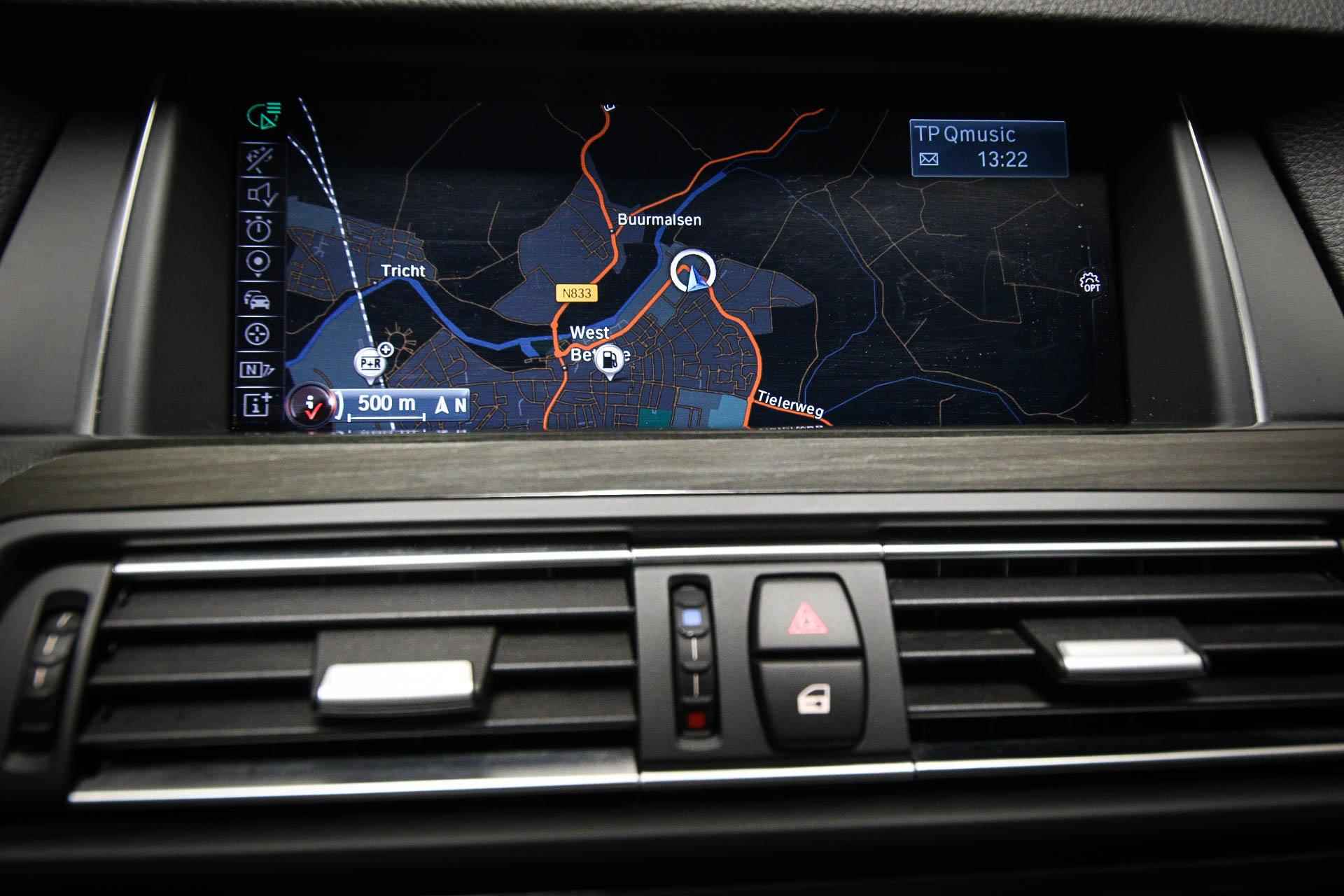 BMW 5-serie Touring 520d Luxury Edition | STANDKACHEL | LEDER | CLIMA | CRUISE | NAVI | PDC | CAMERA | TREKHAAK AFN. | 18" - 41/60