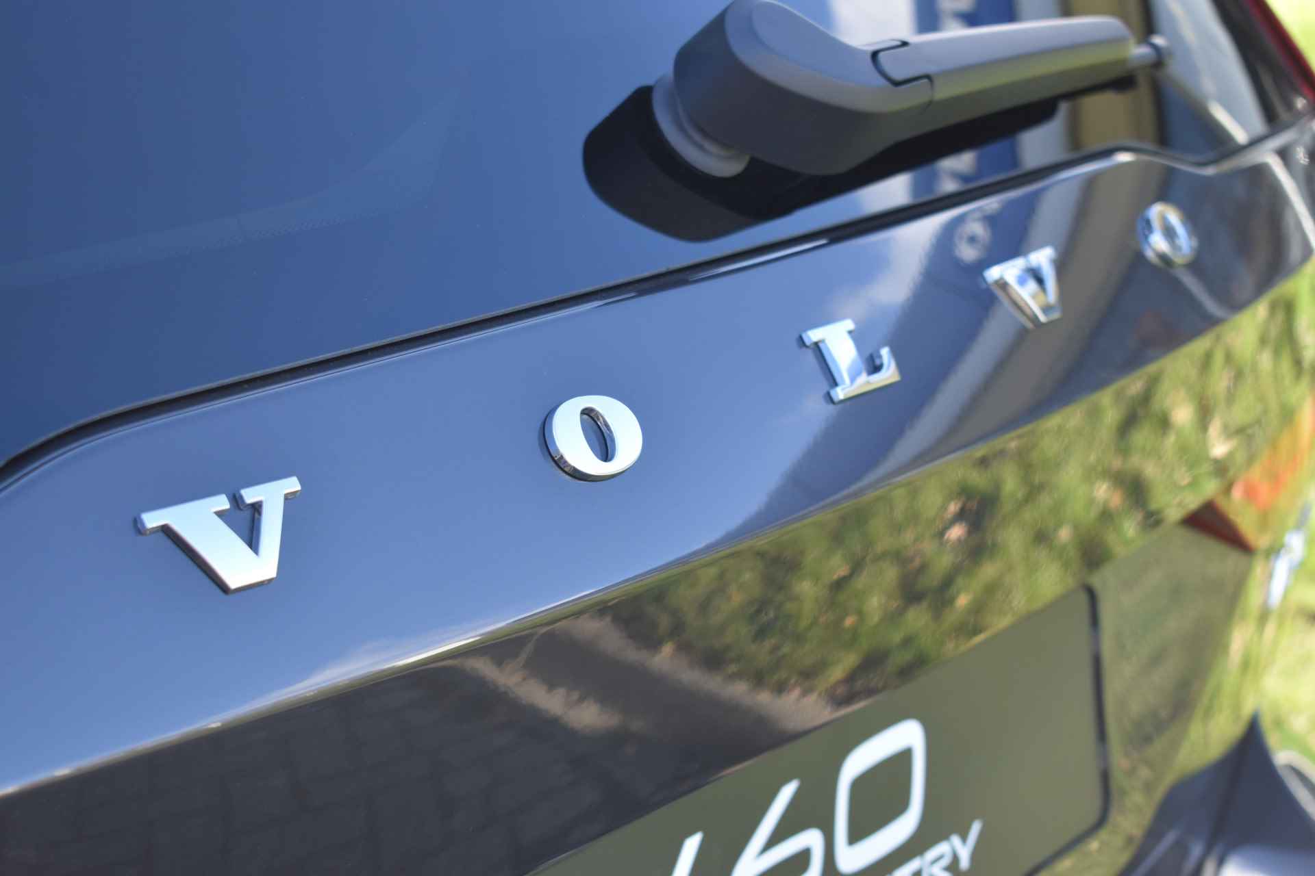 Volvo V60 Cross Country B5 AWD Mild Hybrid 265PK Automaat Ultimate | BLIS | Stoel massage | 360 camera | Panodak | Stoelventilatie | - 12/47