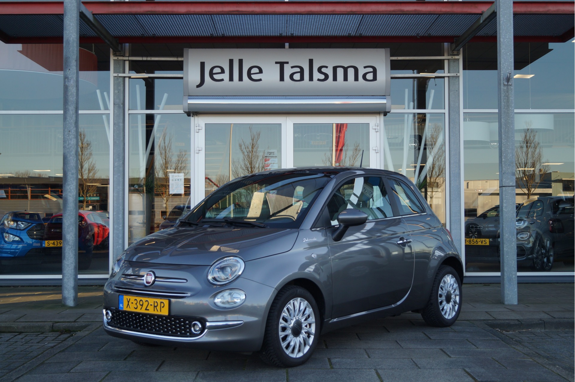 Fiat 500 1.0 Hybrid 70 Dolcevita│15'' lm velgen│Panodak | Clima | Cruise│Navi│Apple Carplay/Android Auto bij viaBOVAG.nl