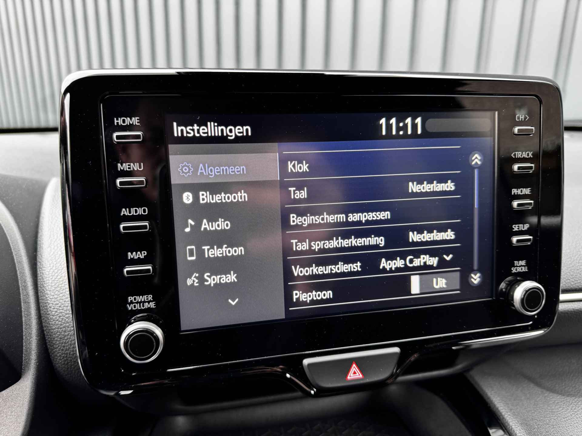 Toyota Yaris Cross 1.5 Hybrid Explore | Stoel & Stuur verwarming | PDC V&A | Prijs Rijklaar!! - 21/42