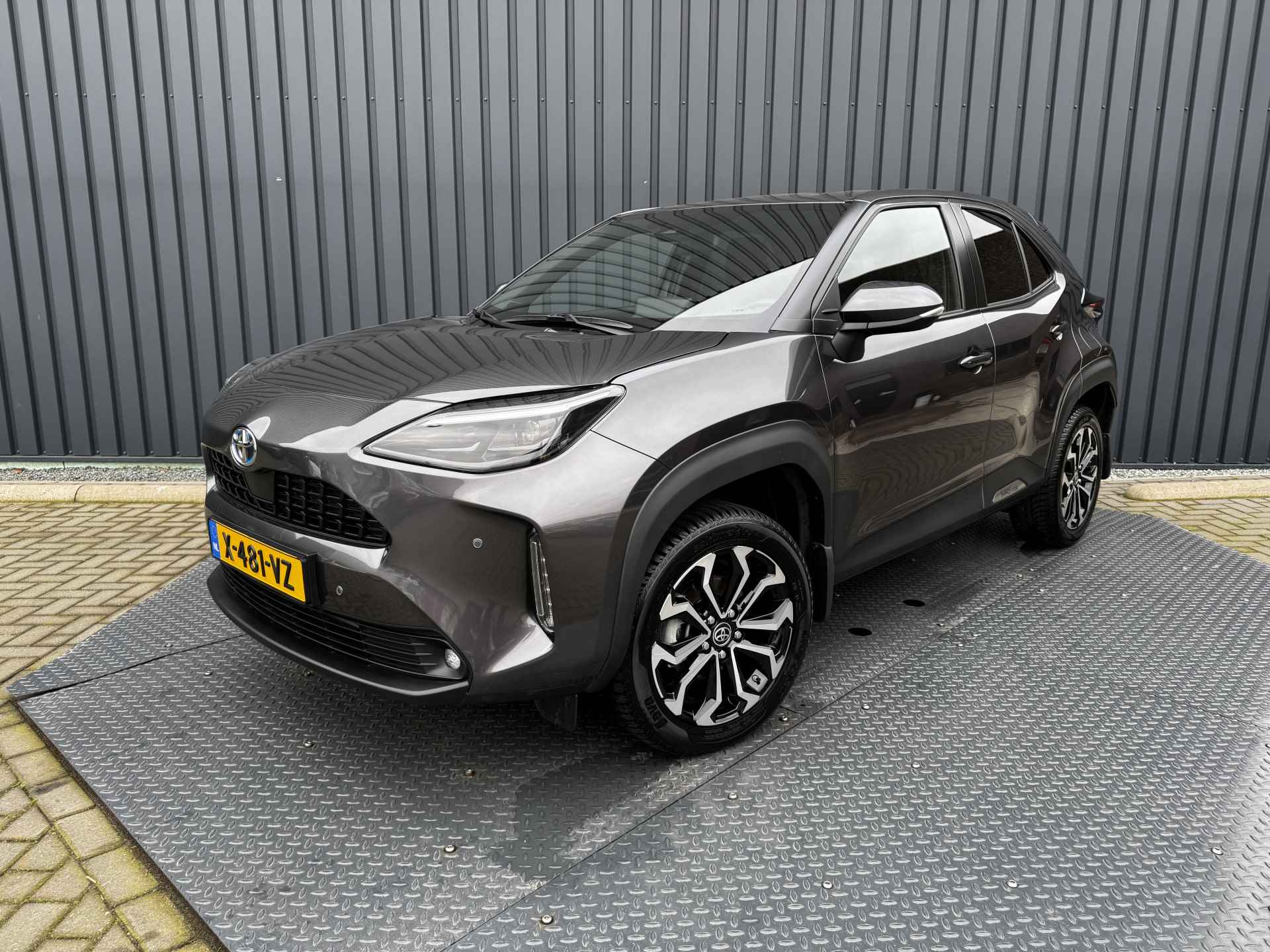 Toyota Yaris Cross 1.5 Hybrid Explore | Stoel & Stuur verwarming | PDC V&A | Prijs Rijklaar!! - 34/42
