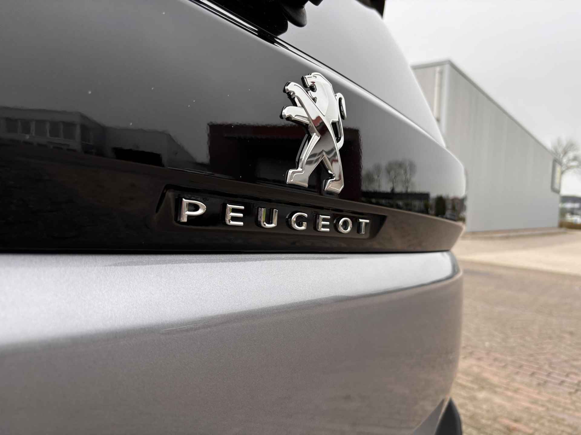 Peugeot 5008 1.2 PureTech Allure Pack Business  | 7-zitter | Camera | Cruise Control | Stoelverwarming | Navi | Apple Carplay / Android Auto | - 9/31