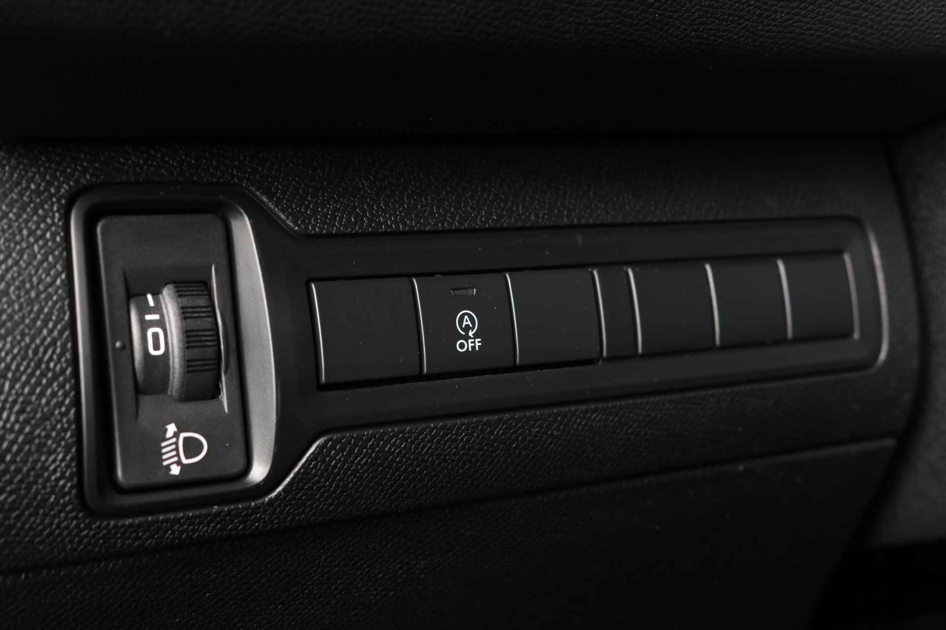 Peugeot 308 SW 1.2 PureTech 130PK Active | Navi | Cruise | Clima | Parkeersensoren V+A | 16" Lichtmetaal | Metallic | - 20/39