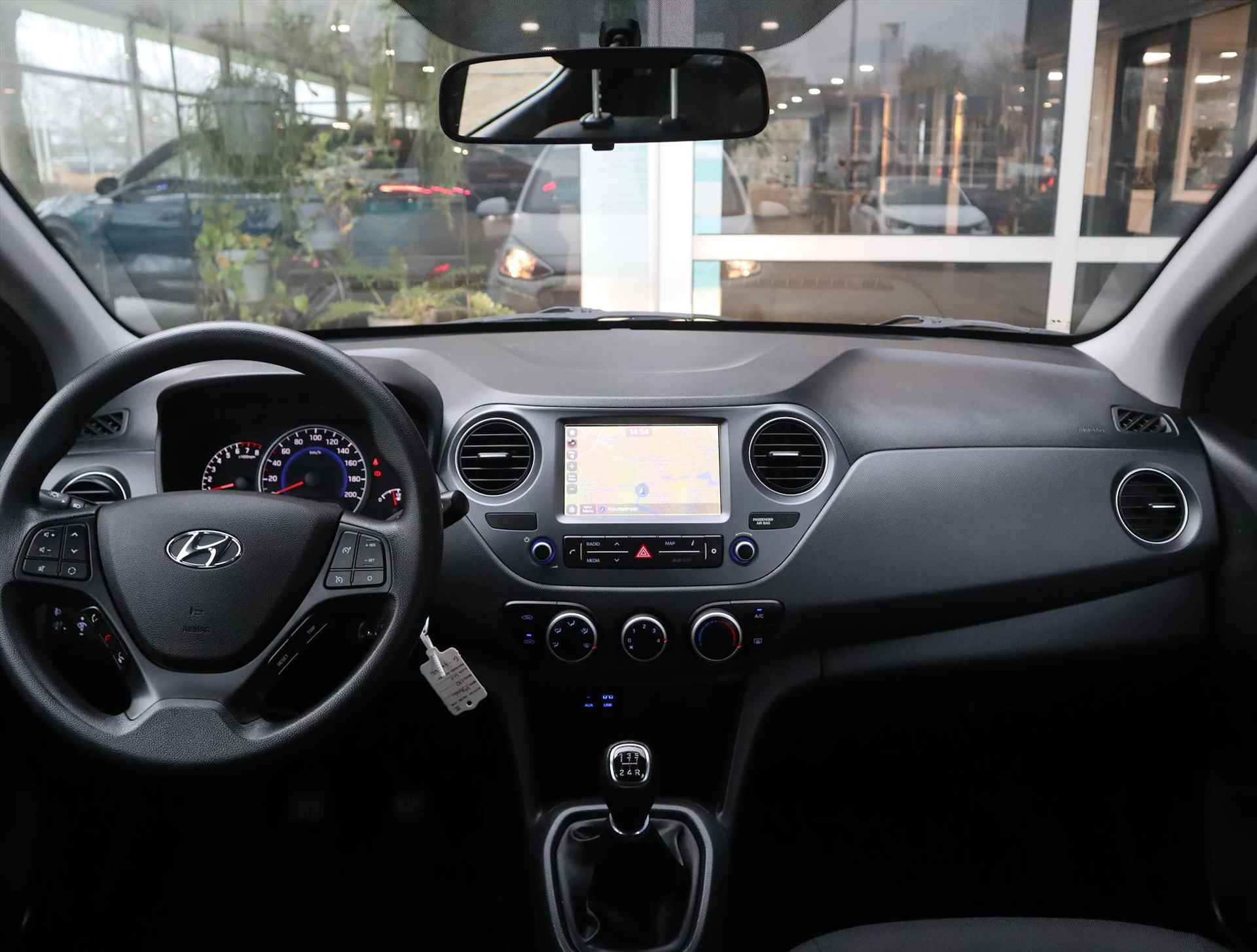 HYUNDAI I10 Comfort 1.0i 66pk, Rijklaarprijs, Navigatie DAB+ Lichtmetalen velgen Sensoren Cruise control - 5/59