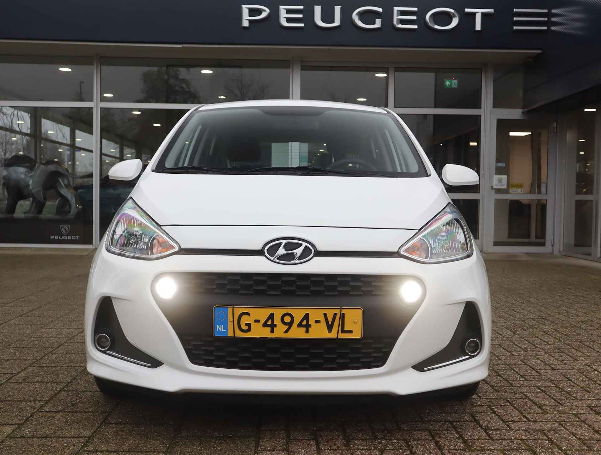 HYUNDAI I10 Comfort 1.0i 66pk, Rijklaarprijs, Navigatie DAB+ Lichtmetalen velgen Sensoren Cruise control - 18/59