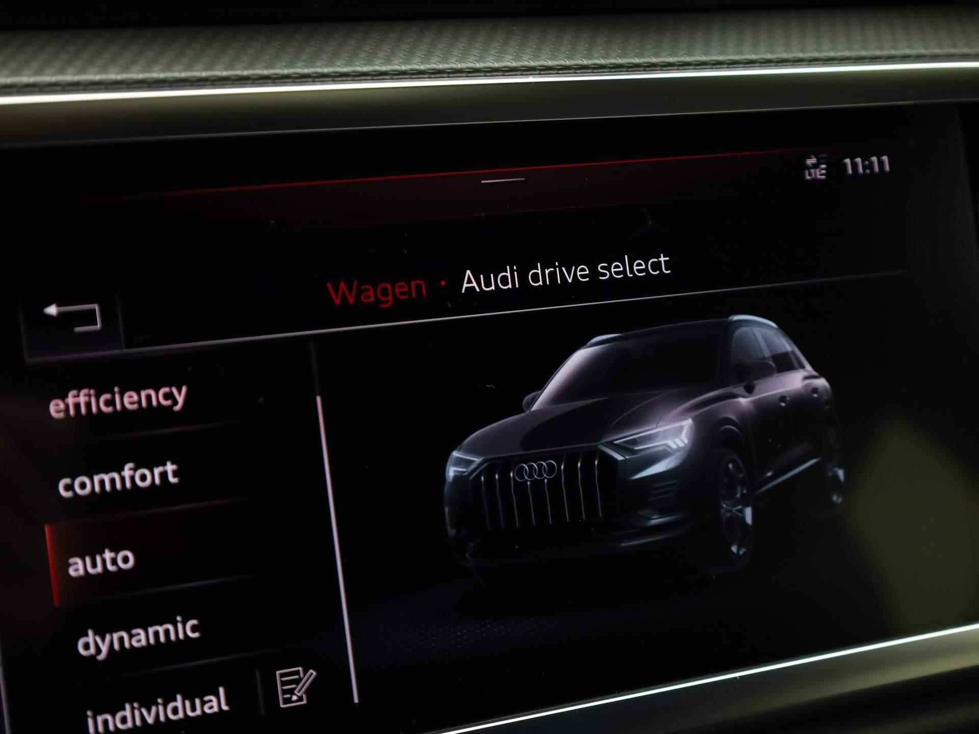 Audi Q3 35 TFSI/150PK S Line · Drive select · Leder/stof · Navigatie - 9/43