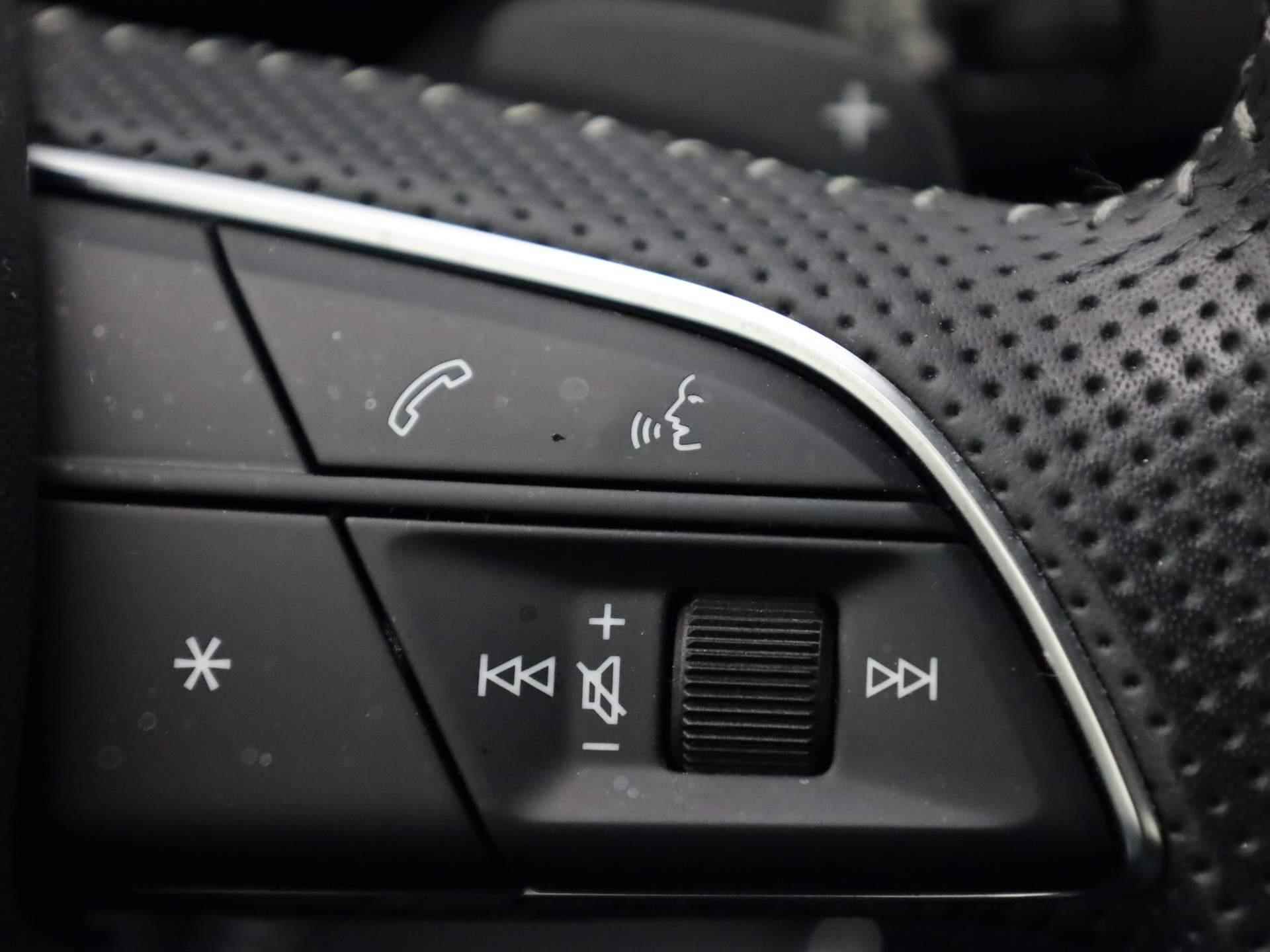 Audi Q3 35 TFSI/150PK S Line · Drive select · Leder/stof · Navigatie - 26/43