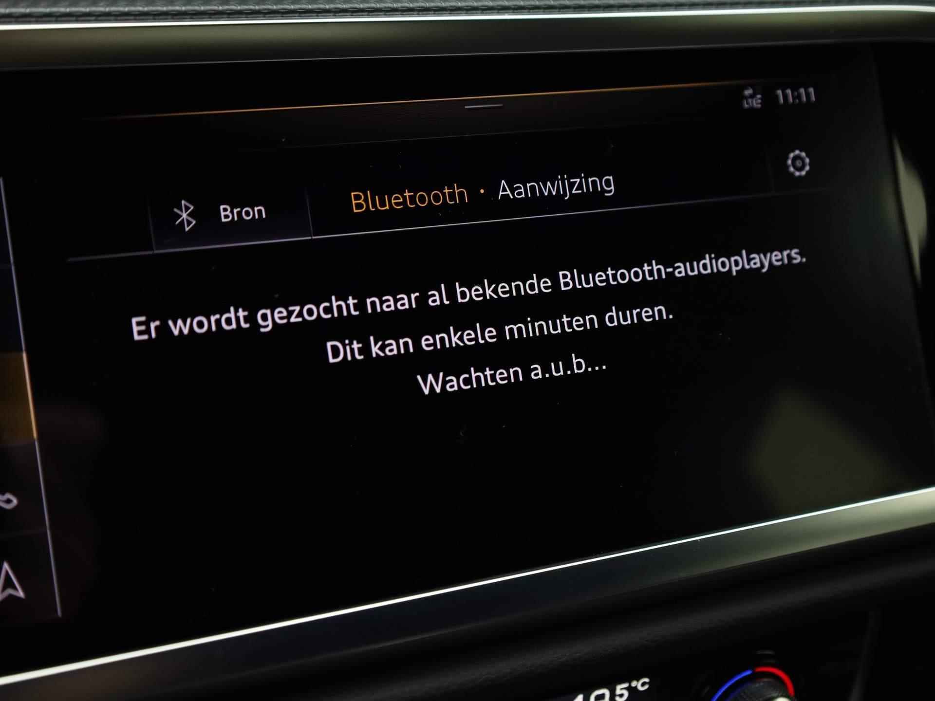 Audi Q3 35 TFSI/150PK S Line · Drive select · Leder/stof · Navigatie - 41/43