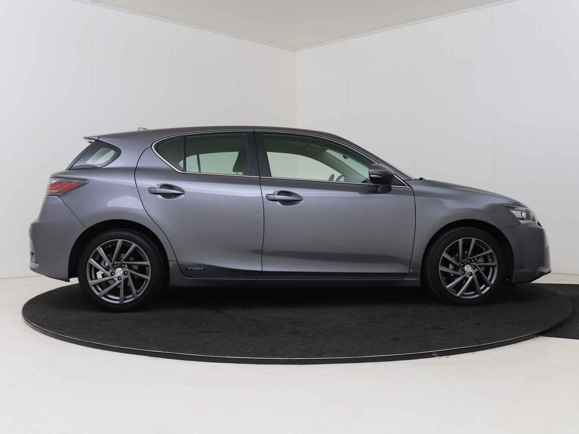 Lexus CT 200h Business Line Limited | Parkeersensoren | Navigatie | Bluetooth | - 26/46