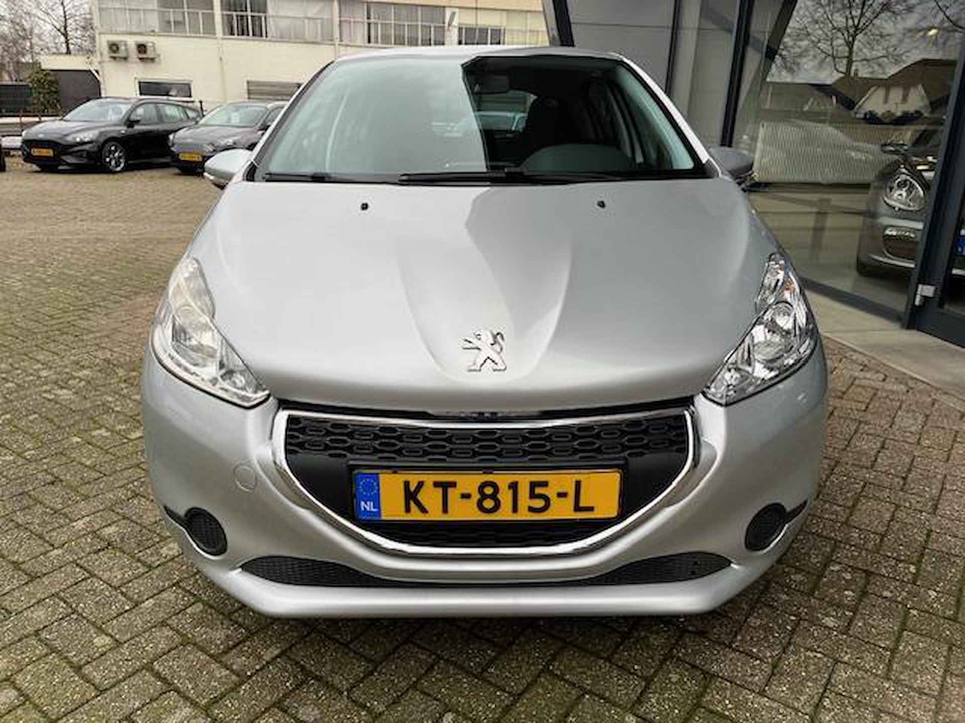 Peugeot 208 1.2 VTi Active - 4/17