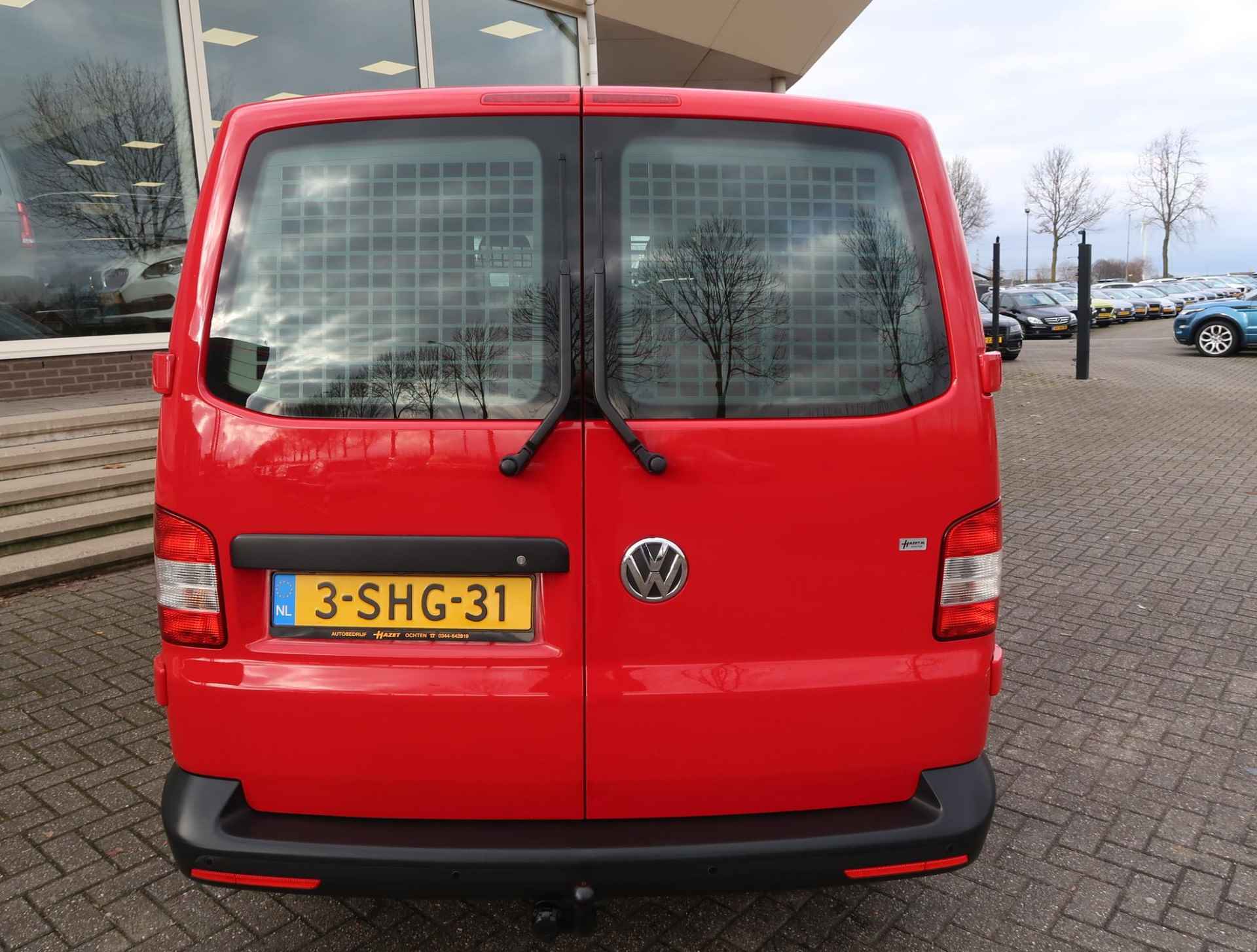 Volkswagen Transporter Kombi 2.0 TDI 140 PK DSG AUT. L2H1 PERSONENBUS + NAVIGATIE / TREKHAAK - 10/36