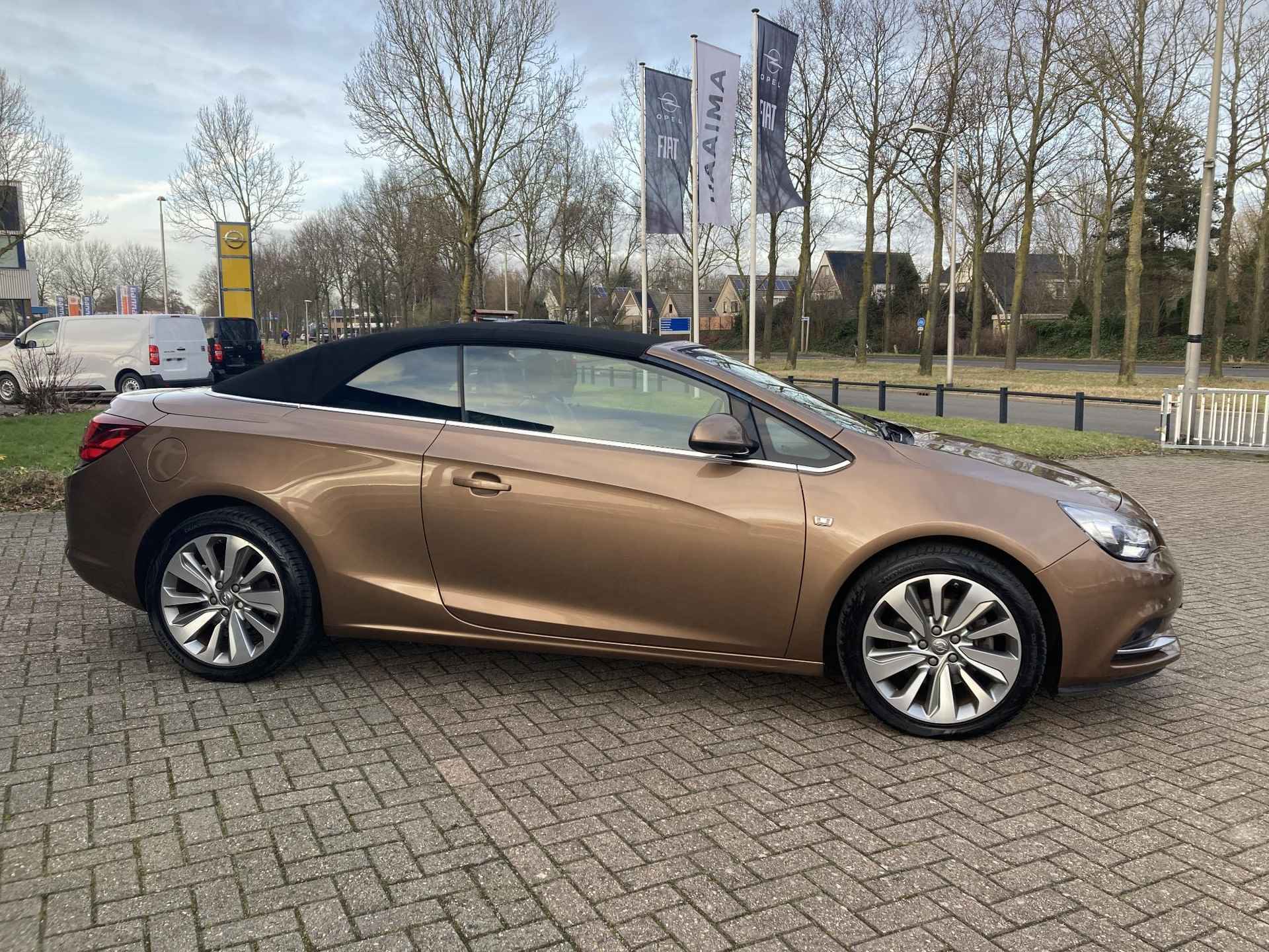 Opel Cascada 1.6 Turbo Cosmo | ECC | Navi | Winterpakket | Elektrisch Pakket | Leder | AGR | Parkpilot | 19"LM-Velgen | Trekhaak | Dealer onderhouden - 13/56