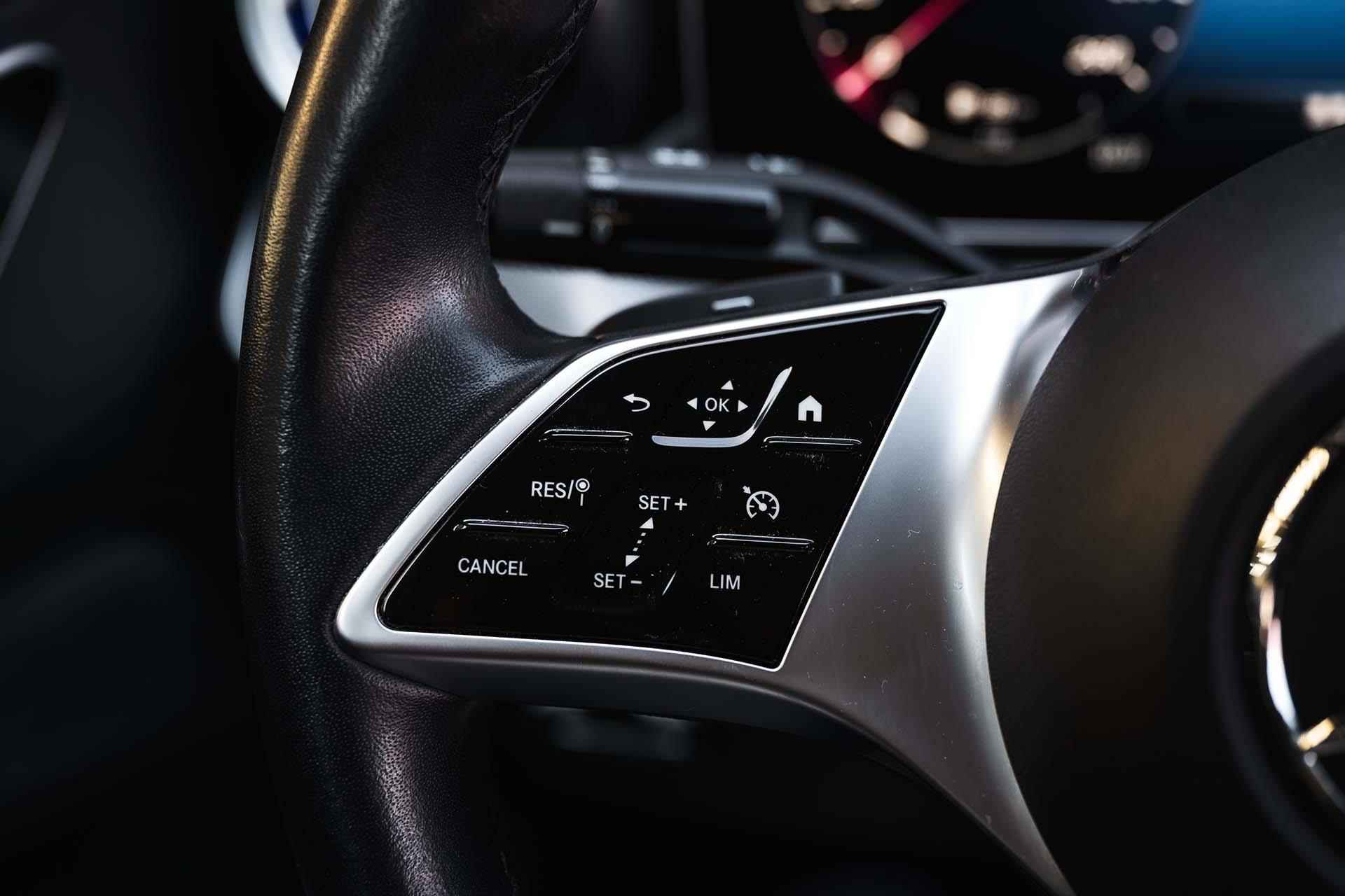 Mercedes-Benz C-klasse 200 Launch Edition Luxury Line | Memory pakket | Sfeerverlichting | Stoelverwarming | Apple carplay | DAB+ | KEYLESS GO | - 18/33