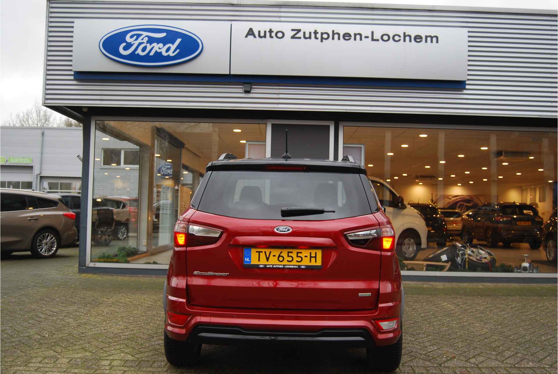 Ford EcoSport 1.0 EcoBoost 125PK ST-Line NAVI | CAMERA | WINTERPACK | PARK.SENS V+A | ZWART DAK | B&O AUDIO - 4/40