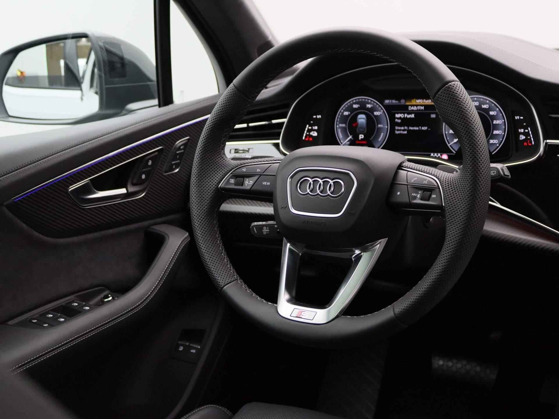 Audi Q7 60 TFSI e quattro Pro Line S Competition 490 PK | S-line | Automaat | Navigatie | 360 Camera | Trekhaak | Softclose | Head-up display | Adaptive Cruise Control | B&O Sound | Stoelverwarming | Virtual Cockpit | HD LED Matrix | Lichtmetalen velgen | Privacy glass | - 14/65