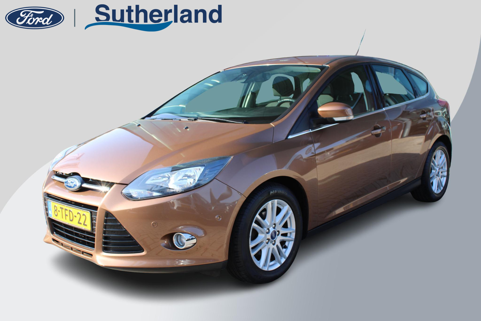 Ford Focus 1.0 EcoBoost 125 PK Titanium | Climate Control | Cruise Control | Voorruitverwarming | PDC V +A | Lichtmetalen Velgen | Dealeronderhouden | Inclusief nieuwe distributieriem!!!!