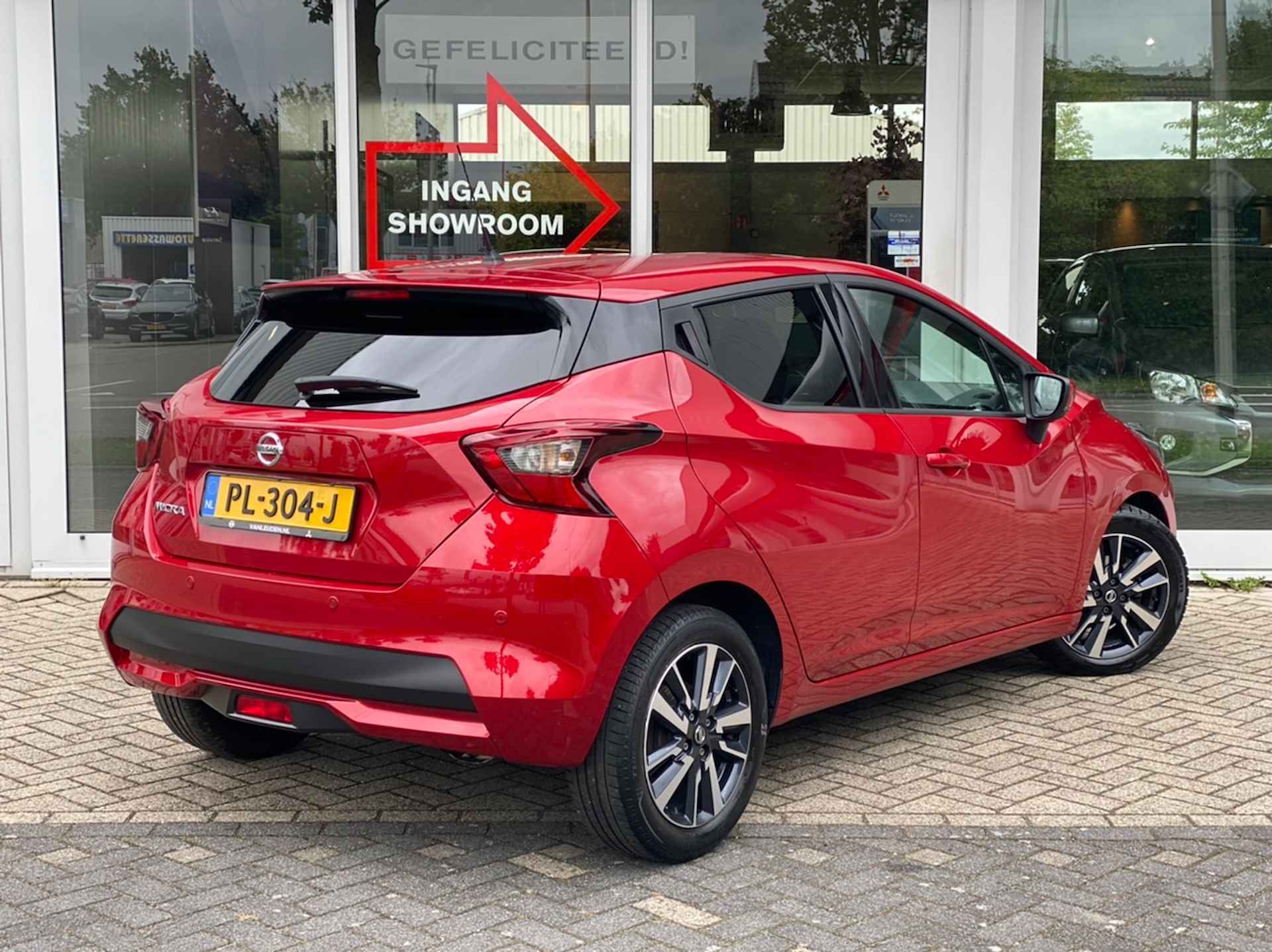 NISSAN Micra 0.9 IG-T 90pk N-Connecta | Navigatie | Clima | 360-camera | Bose | All Season Banden - 4/25