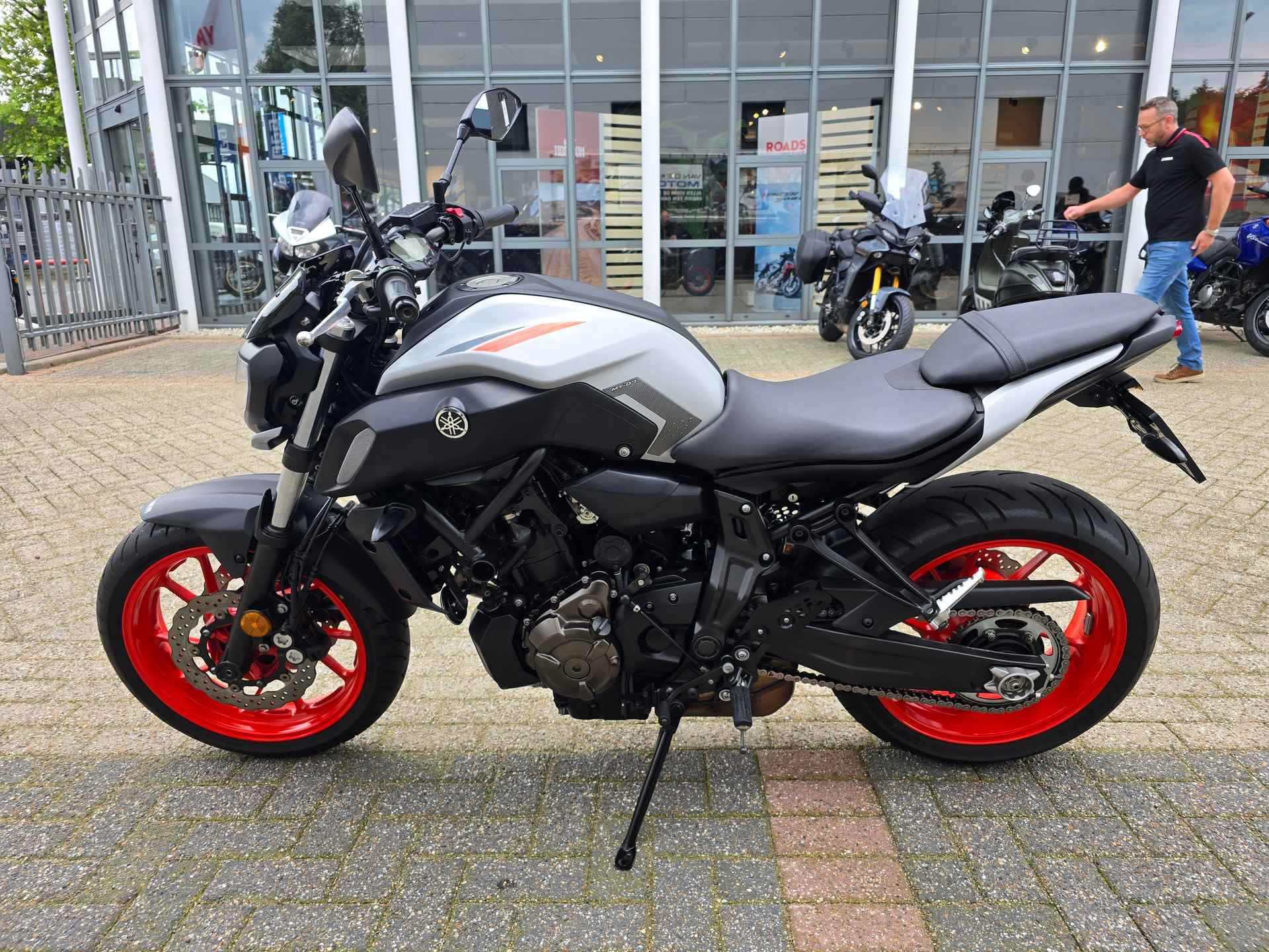 Yamaha MT 07 ABS - 5/25