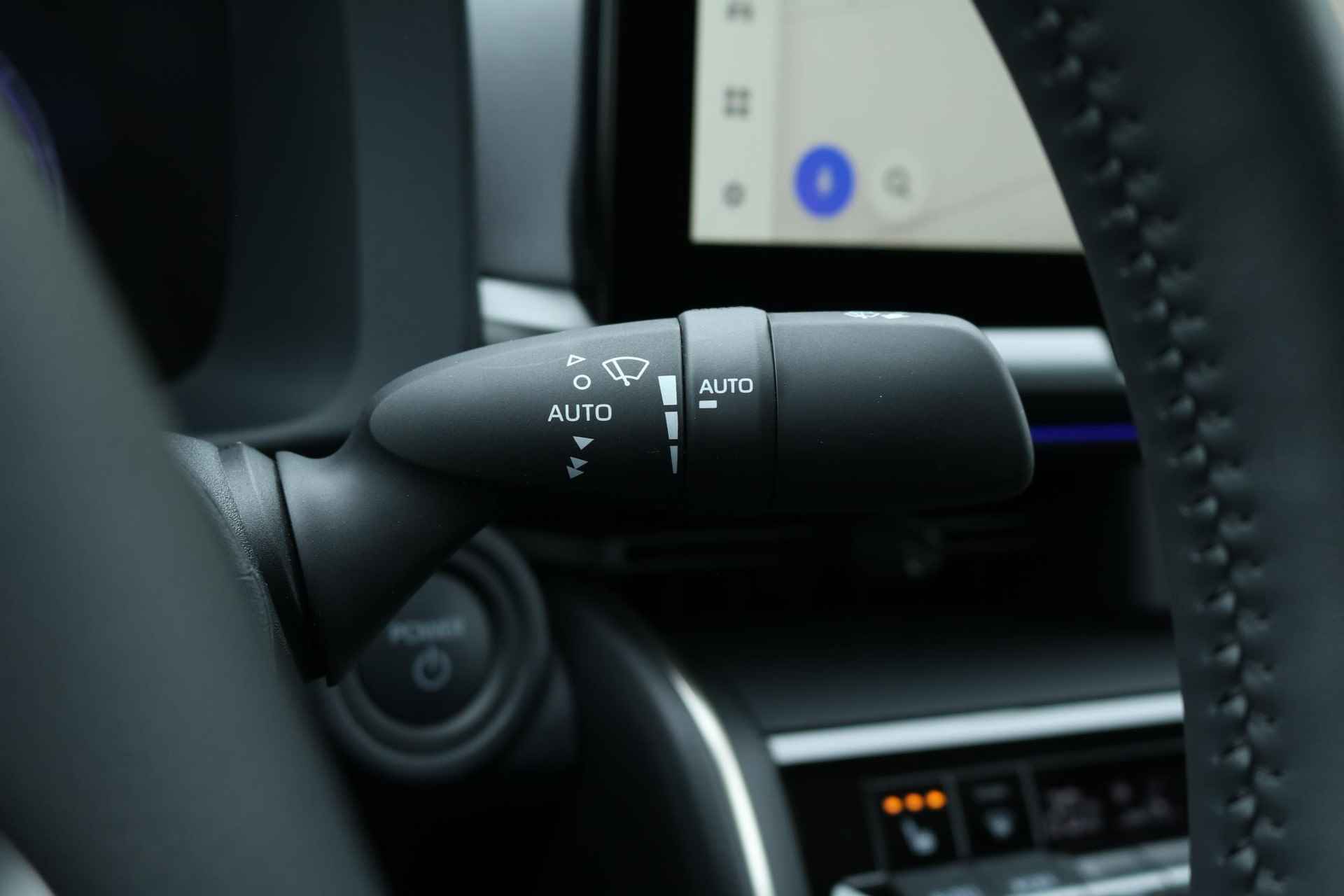 Toyota C-HR Plug-in Hybrid 220 Première Edition, Demo voordeel - 33/47