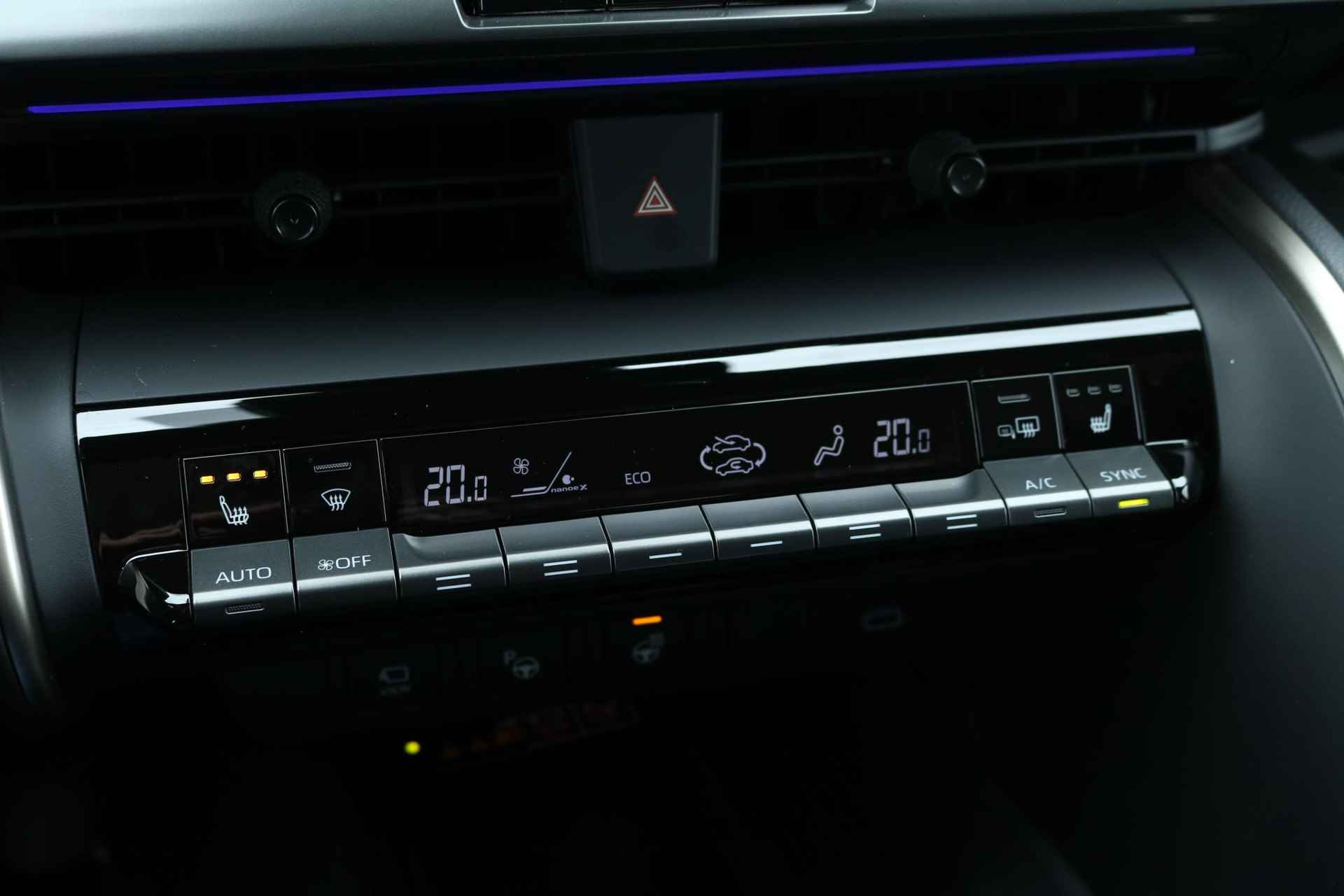 Toyota C-HR Plug-in Hybrid 220 Première Edition, Demo voordeel - 39/47