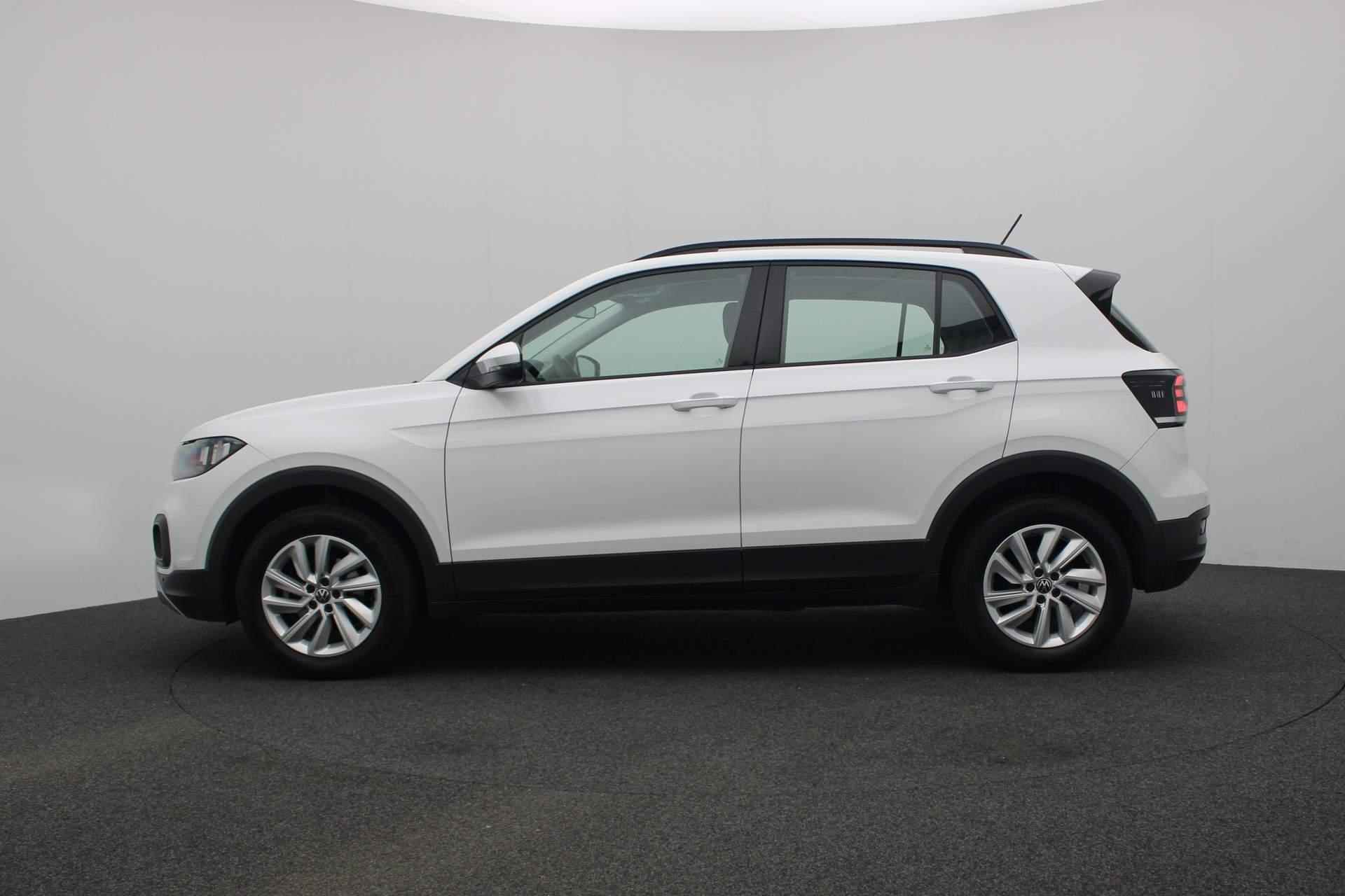 Volkswagen T-Cross 1.0 TSI 95PK Life Business | Parkeersensoren voor/achter | Navi | ACC | Apple Carplay / Android Auto - 16/33