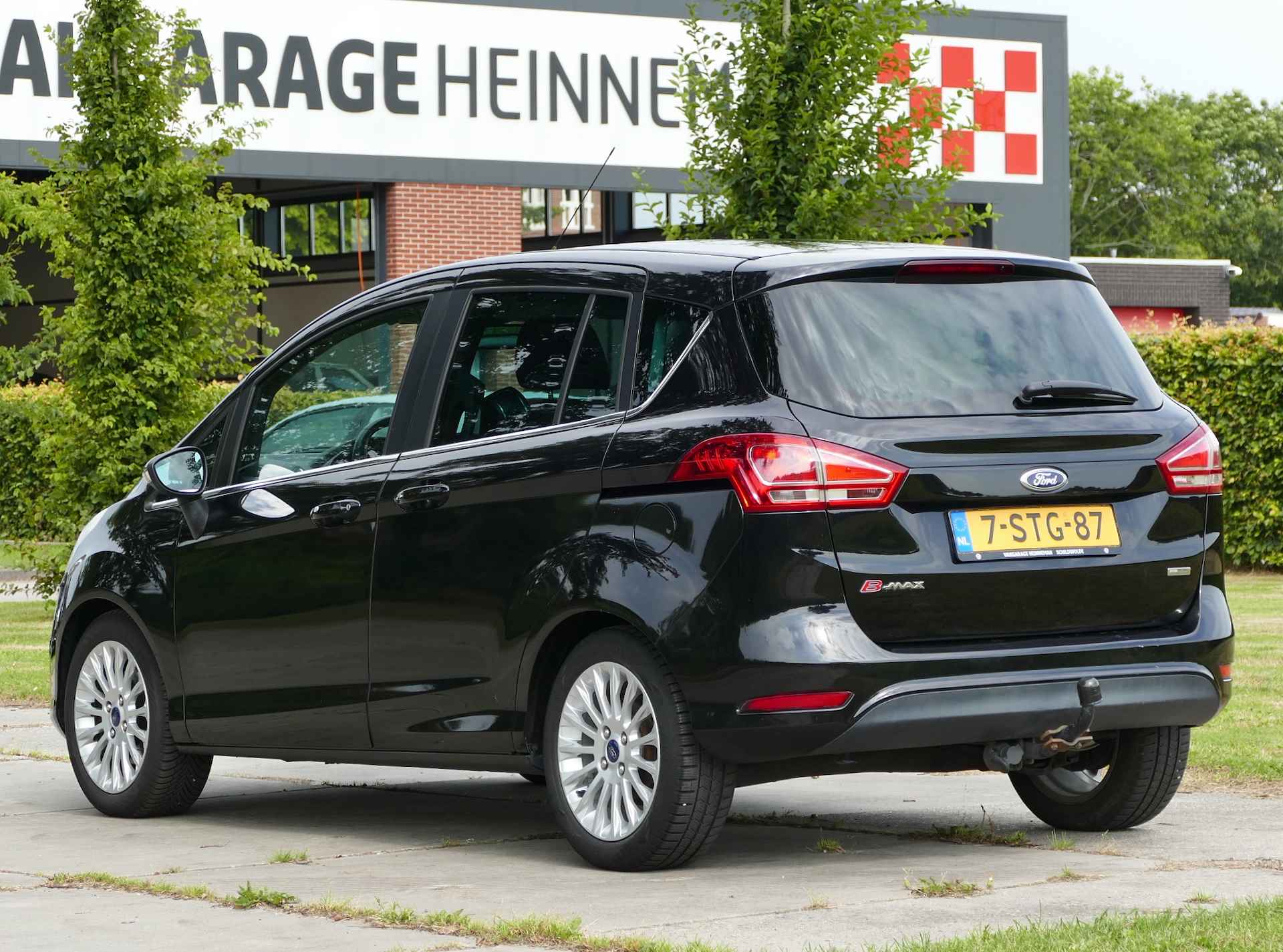 Ford B-MAX 1.0 EcoBoost Titanium | navigatie | all-season-banden | trekhaak | nieuwe distributieriem - 10/44