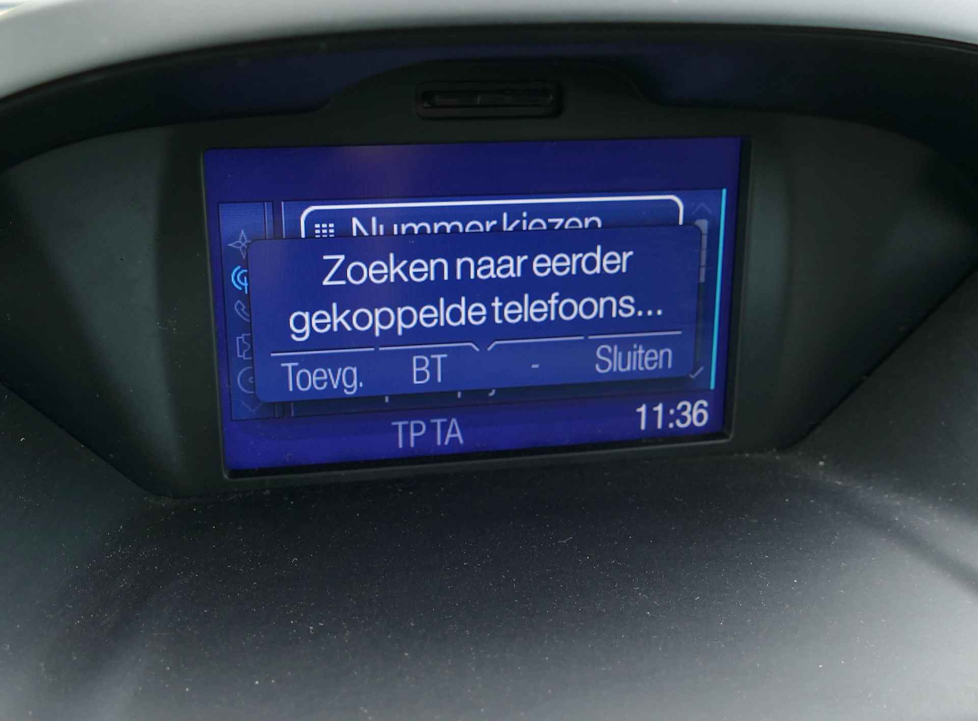 Ford B-MAX 1.0 EcoBoost Titanium | navigatie | all-season-banden | trekhaak | nieuwe distributieriem - 22/44