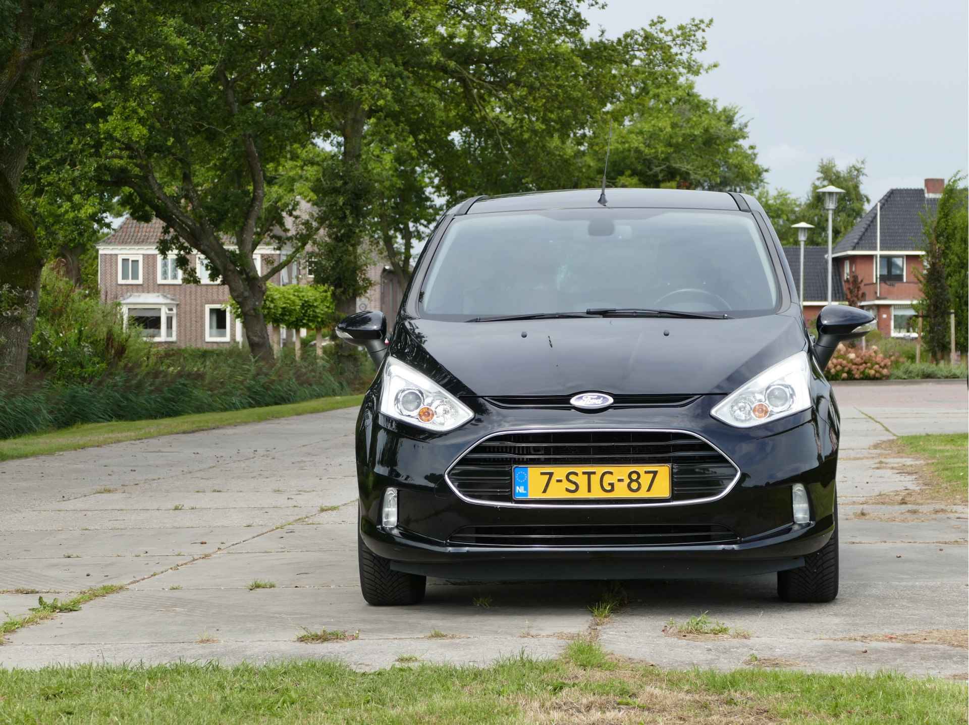 Ford B-MAX 1.0 EcoBoost Titanium | navigatie | all-season-banden | trekhaak | nieuwe distributieriem - 36/44