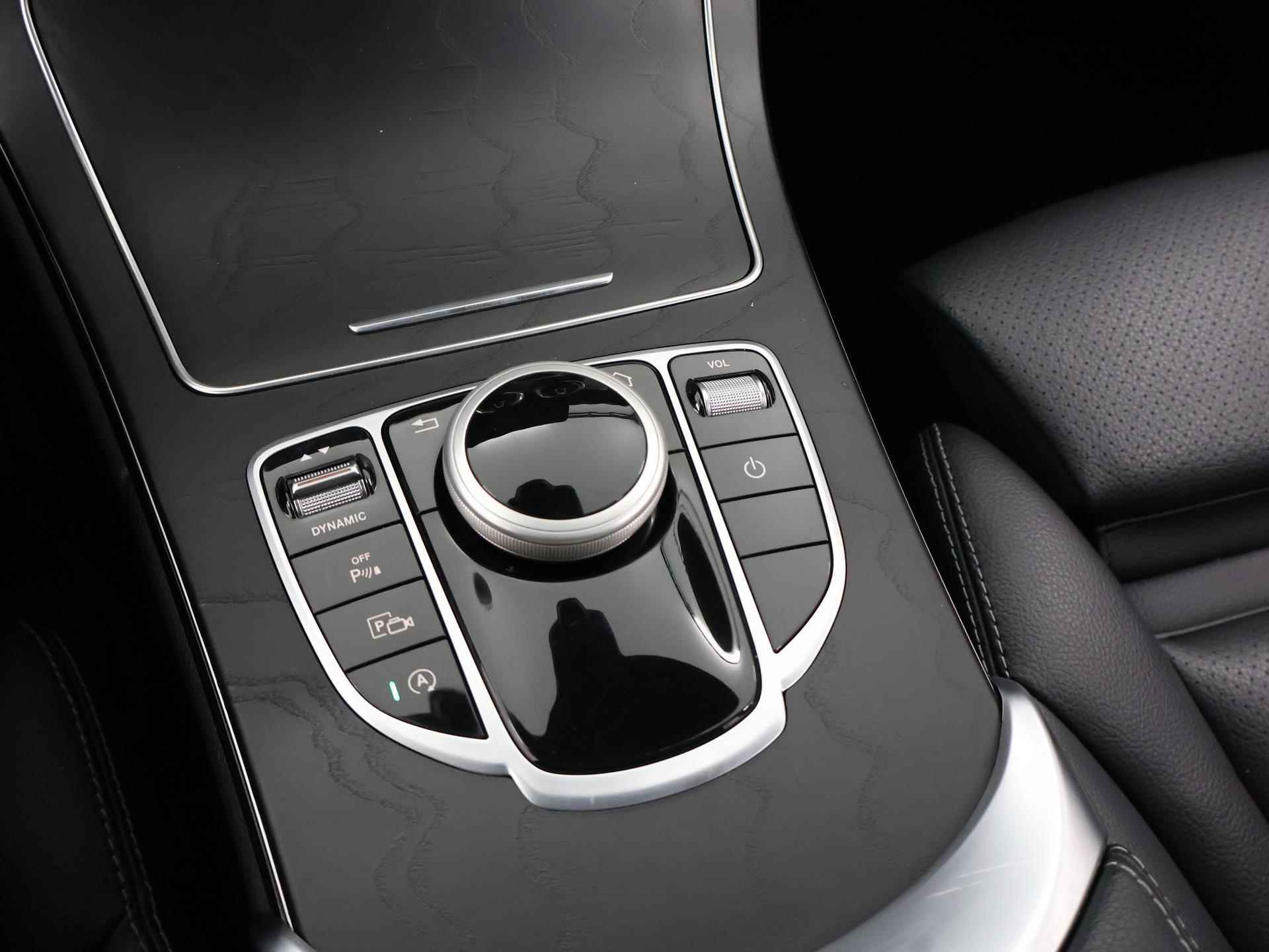 Mercedes-Benz C-klasse Estate 180 Business Solution AMG | Panoramadak | Dodehoekassistent | Elektr. achterklep | digitaal dashboard | achteruitrijcamera | Led-koplampen - 25/42
