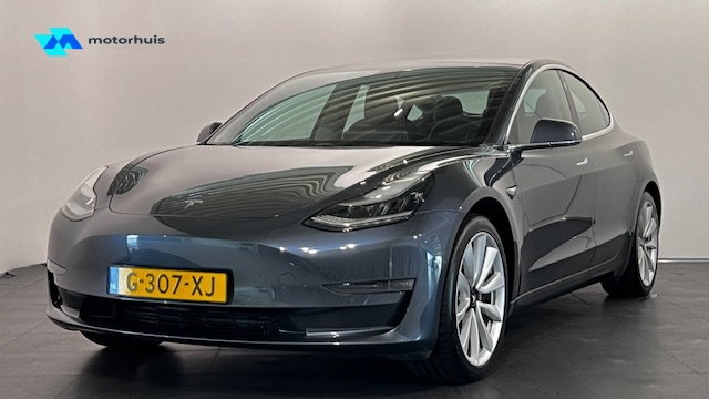 TESLA Model 3 Long-Range Dual Motor AWD | PANORAMA DAK | LEDER