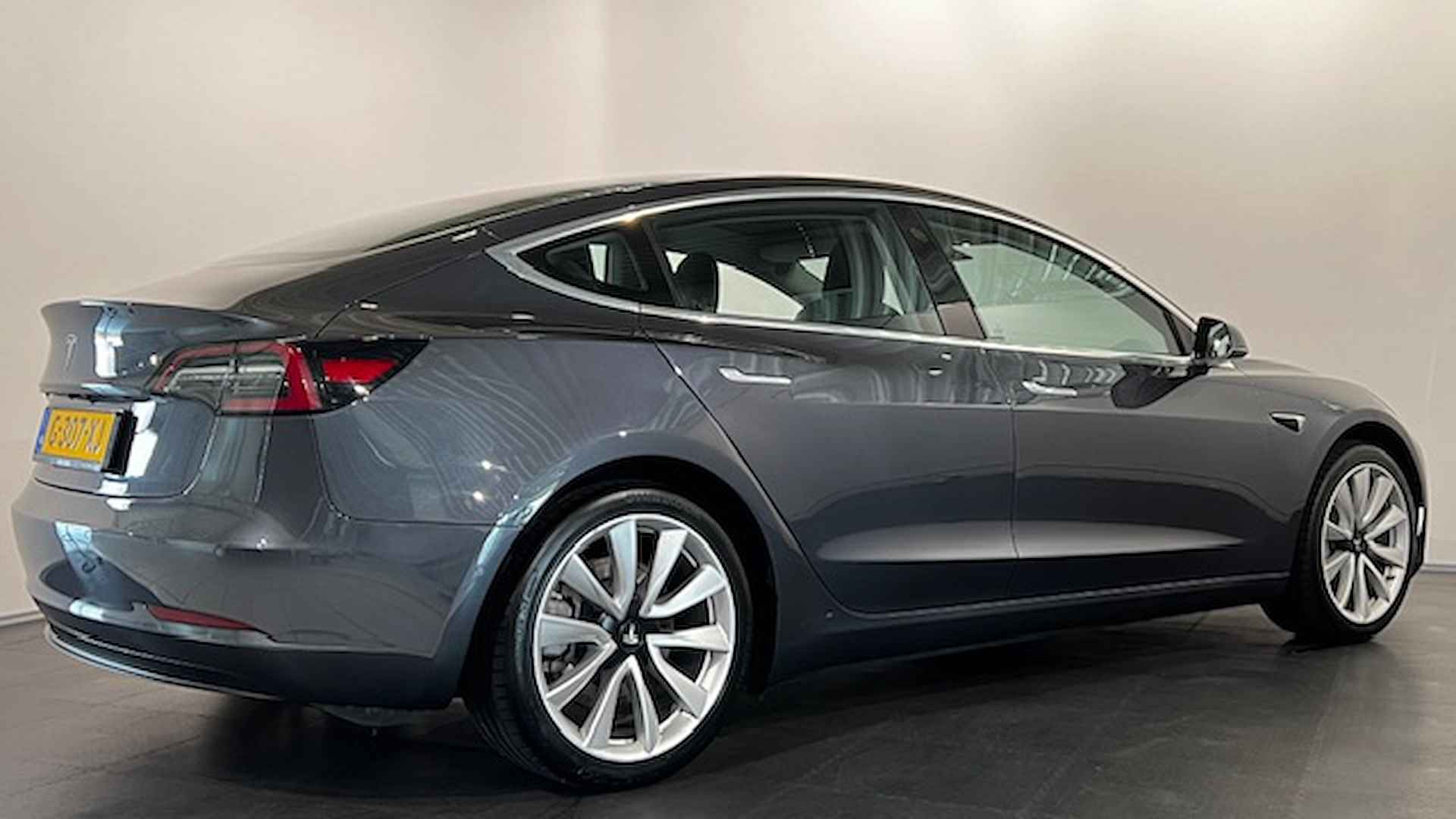 TESLA Model 3 Long-Range Dual Motor AWD | PANORAMA DAK | LEDER - 43/46