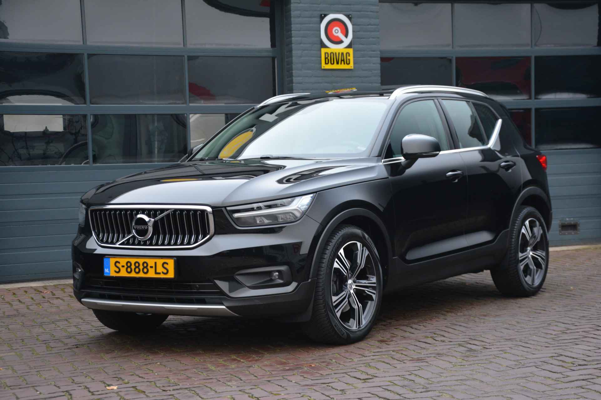 Volvo XC40 2.0 T4 Inscription - 3/29