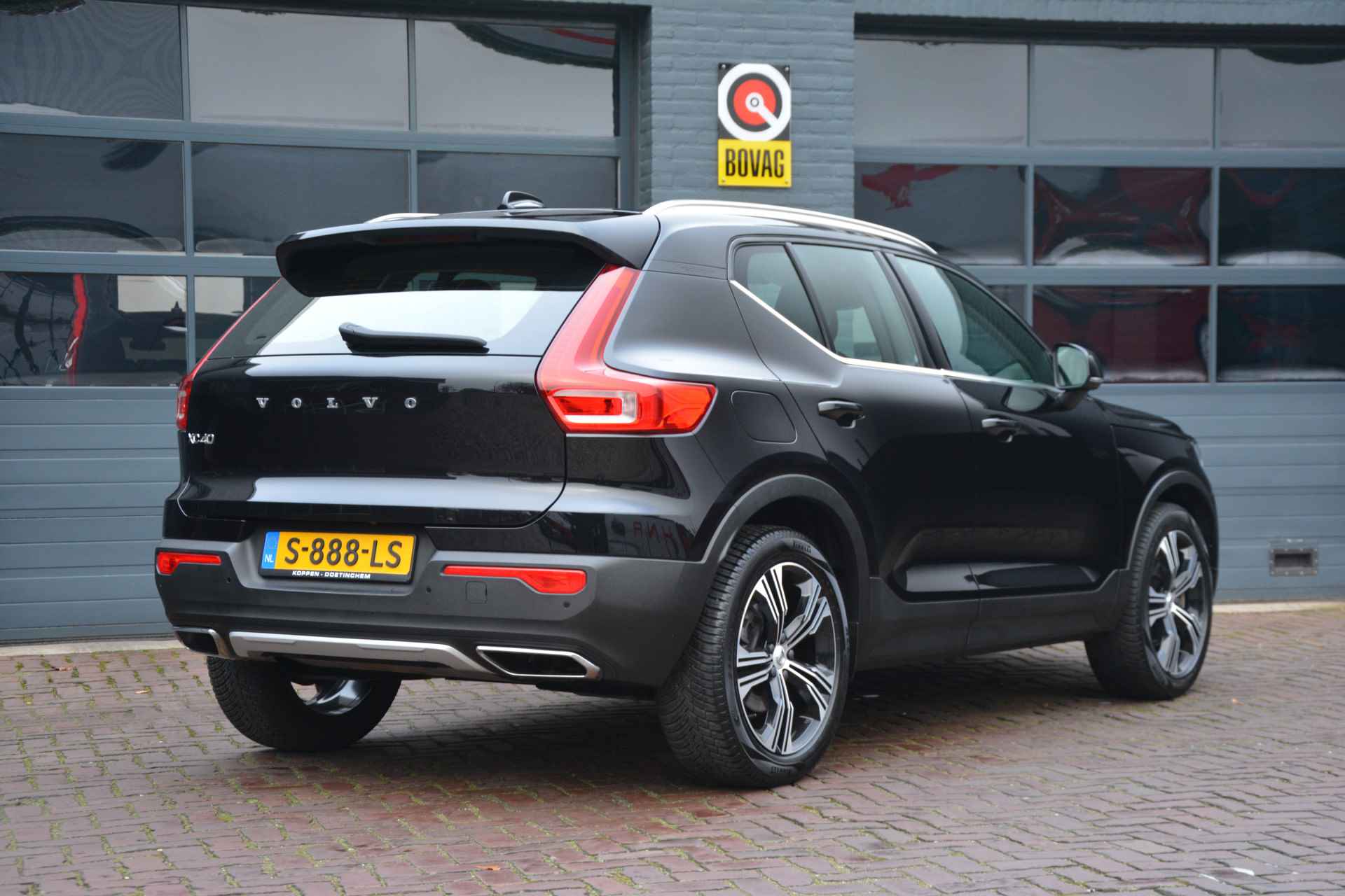 Volvo XC40 2.0 T4 Inscription - 6/29