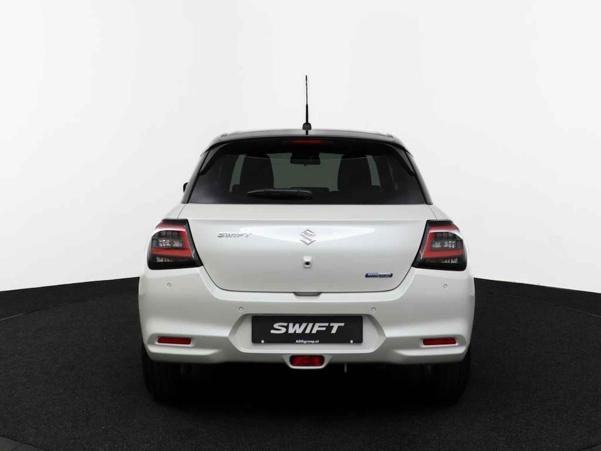 Suzuki Swift 1.2 Select Smart Hybrid - 43/44