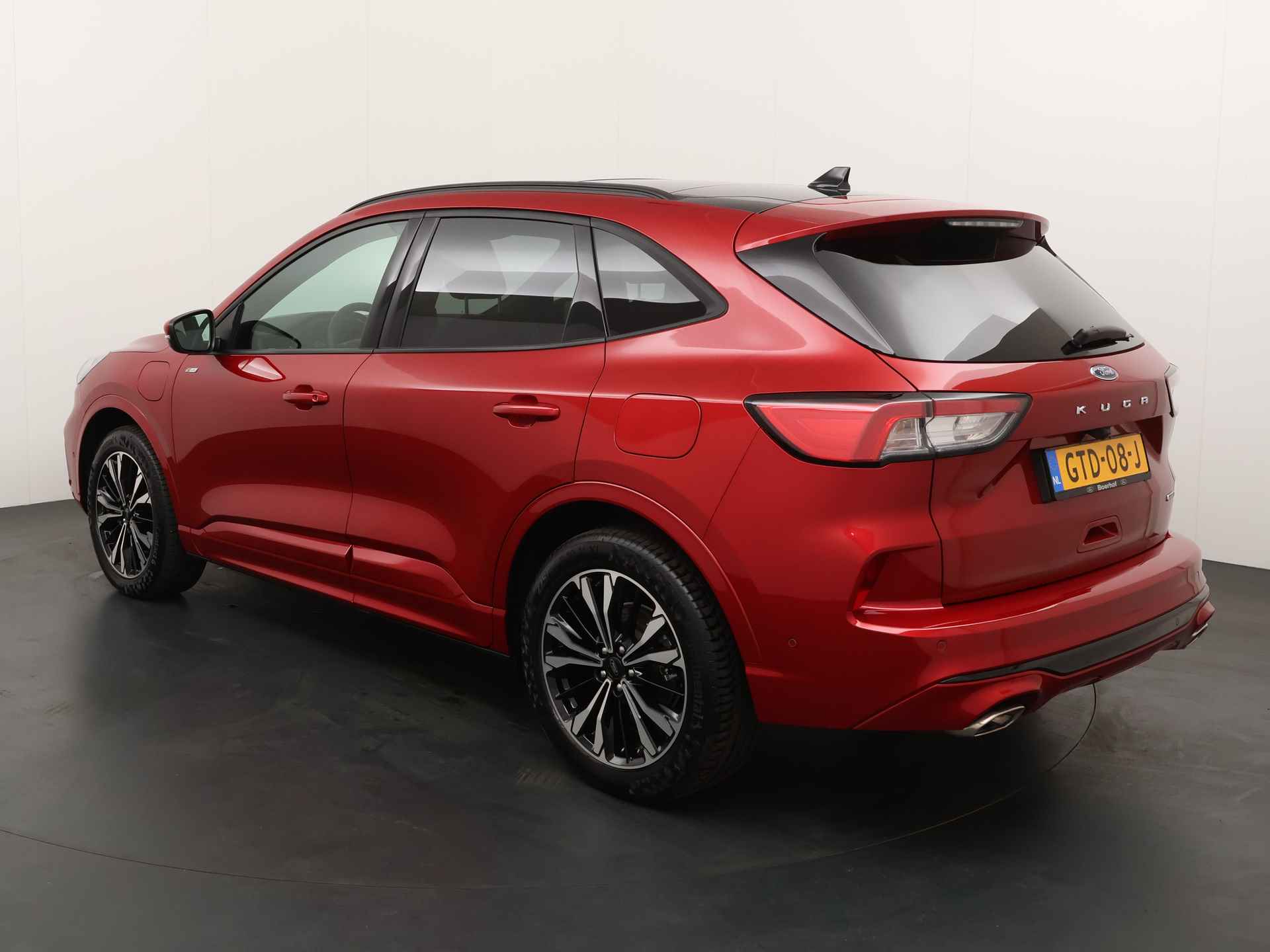 Ford Kuga 2.5 PHEV ST-Line X Panorama dak I Head up displ I Adapticve Cruise I 19"Lm velgen I fabr gar. tm 10-2027 - 3/21