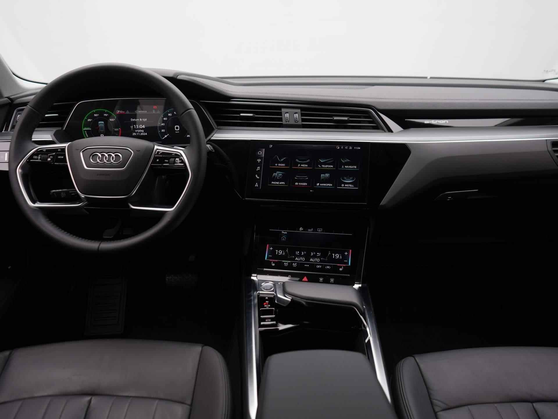 Audi e-tron e-tron 55 quattro advanced 95 kWh Adapt. Cruise / Camera / Elek. Voorstoelen / Elek. Kofferbak - 12/49