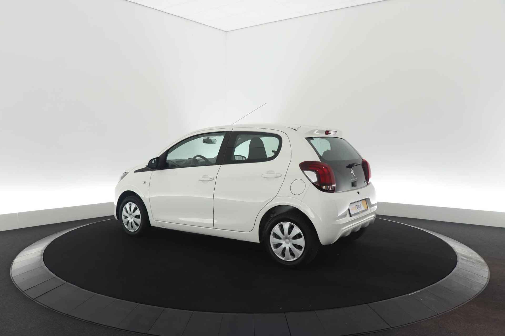 Peugeot 108 1.0 e-VTi Active | Airco | Allseasonbanden | Elektrische Ramen | 5 Deurs - 11/50