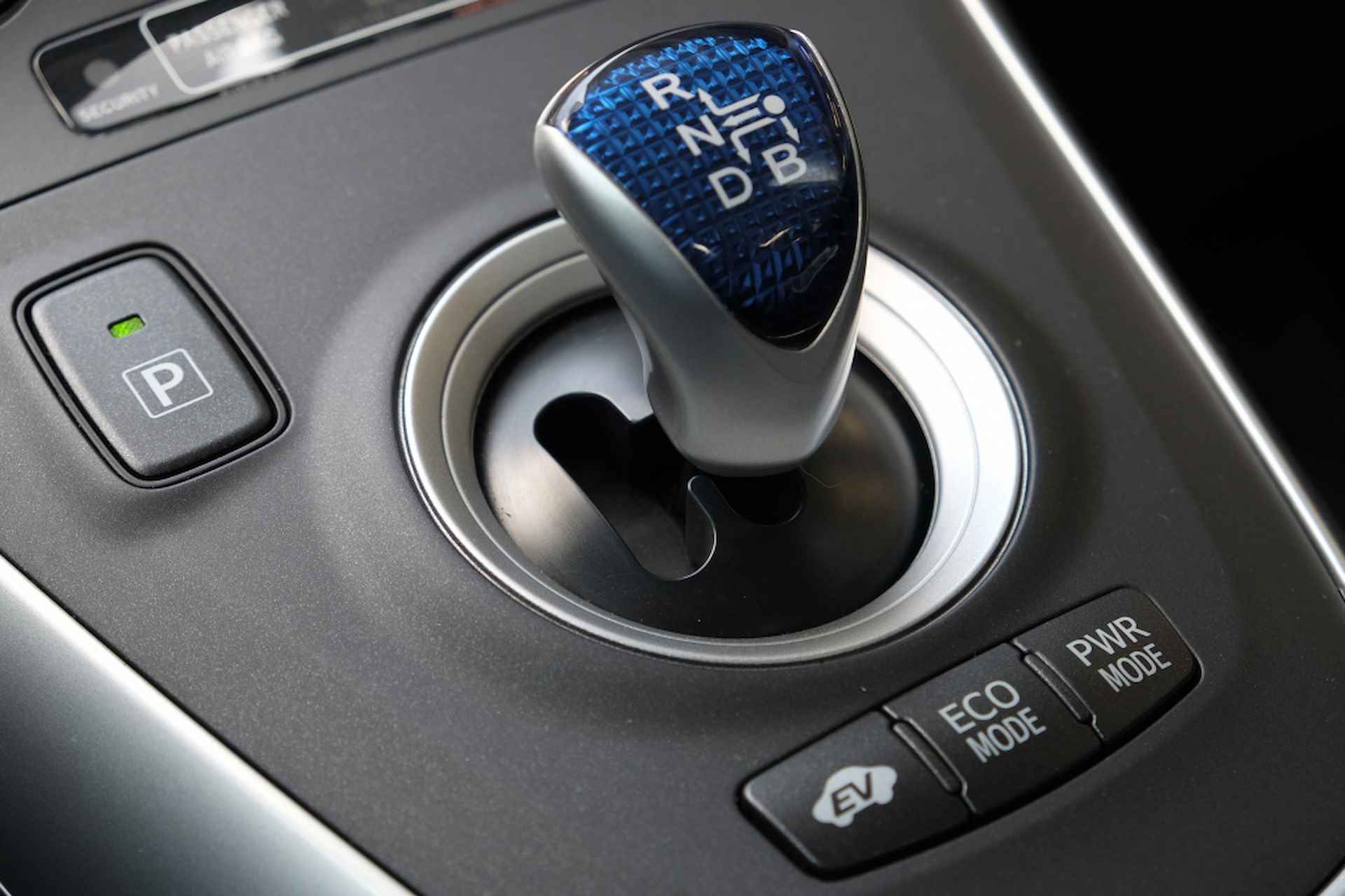 Toyota Auris 5-deurs 1.8 Full Hybrid 136PK Aspiration Automaat | Climate Cont - 11/38