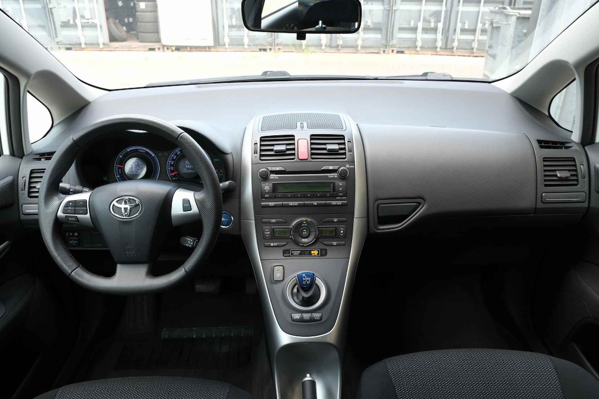 Toyota Auris 5-deurs 1.8 Full Hybrid 136PK Aspiration Automaat | Climate Cont - 3/38