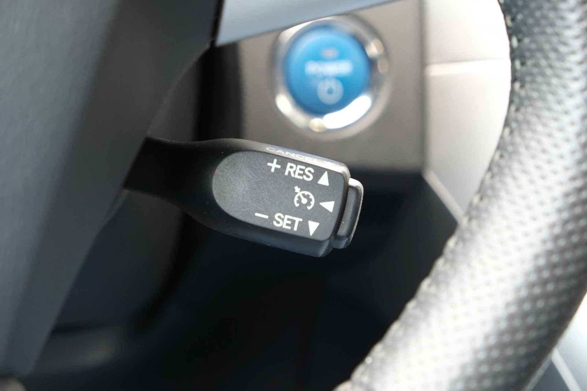 Toyota Auris 5-deurs 1.8 Full Hybrid 136PK Aspiration Automaat | Climate Cont - 20/38