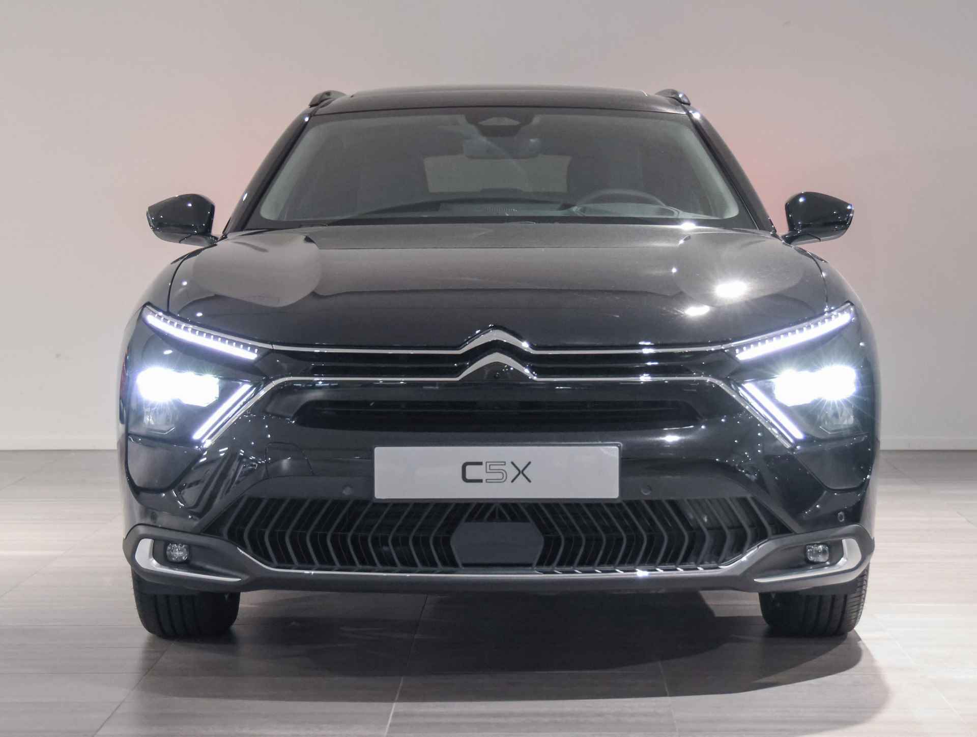 Citroen C5 X 1.6 Plug-in Hybrid Shine ( Stoel/Stuurverwarming | Elektrische Klep | Panoramadak | Geheugenstoel | AppleCarPlay/AndroidAuto | Navigatie ) - 42/47