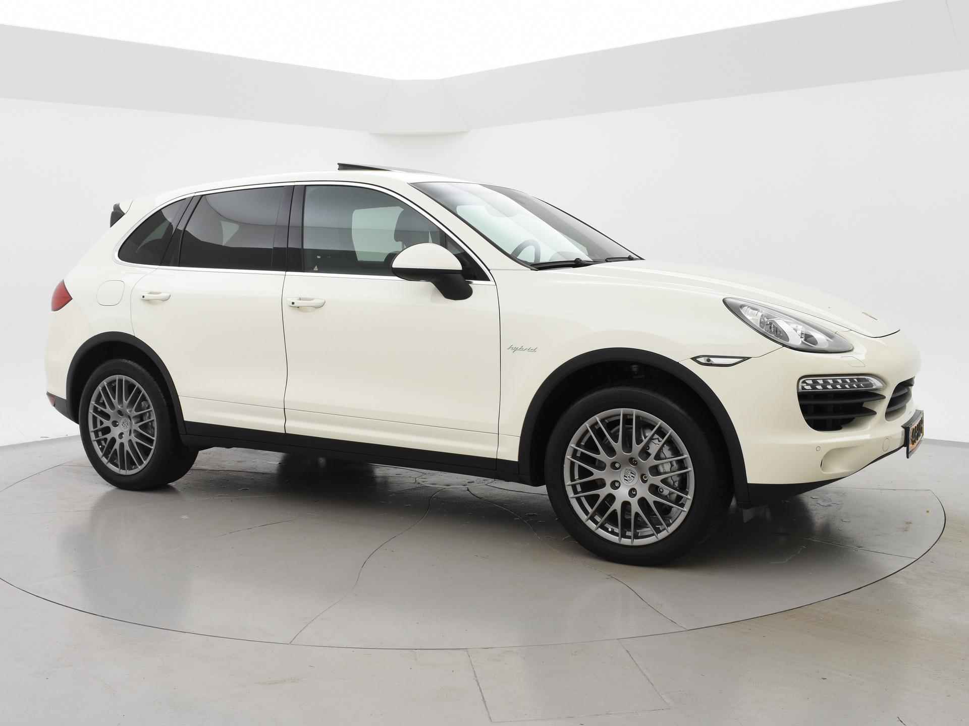 Porsche Cayenne 3.0 S HYBRID 380 PK + ADAPTIVE CRUISE / SPORTSTOELEN / SCHUIFDAK - 18/42