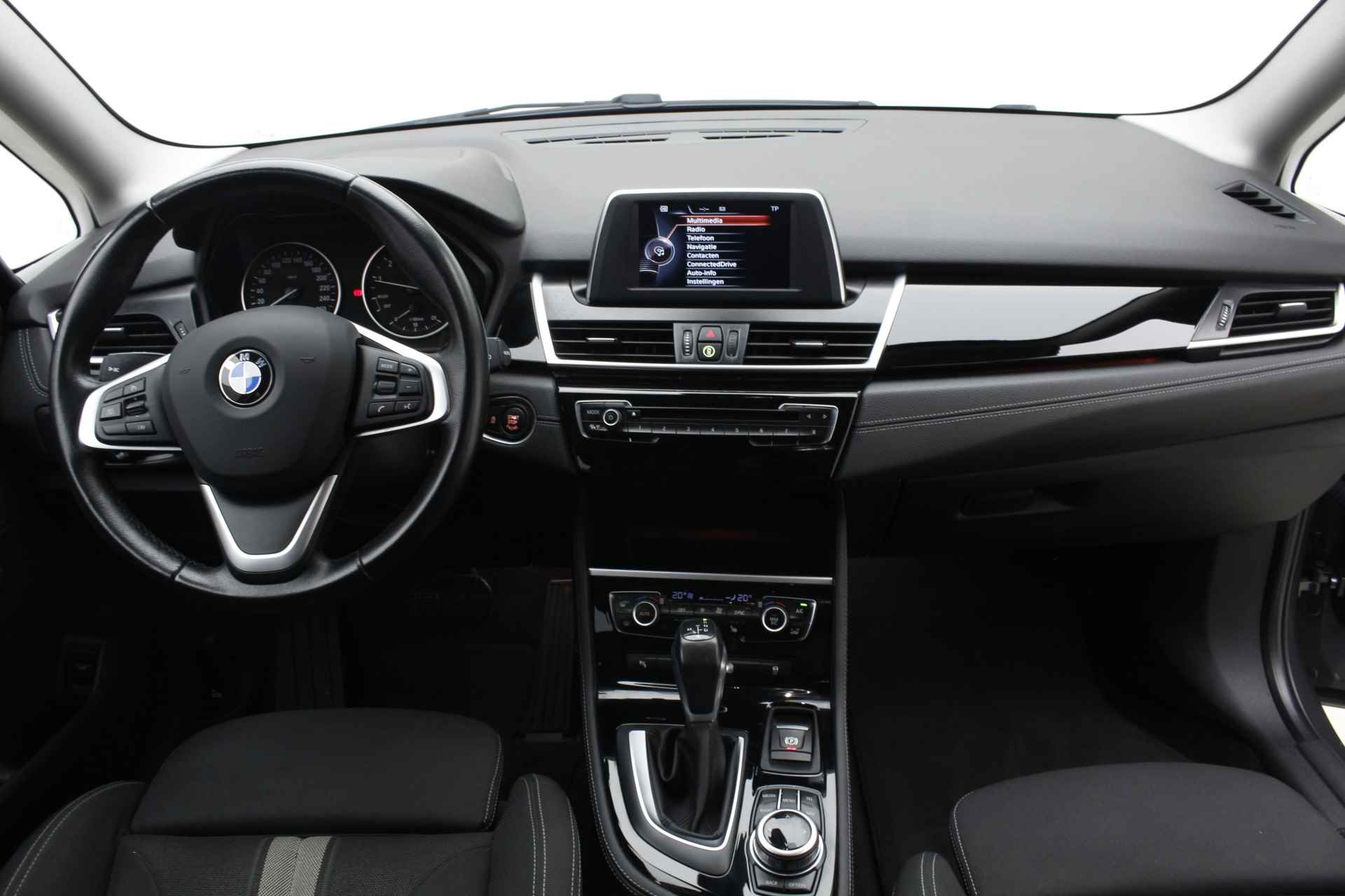 BMW 2 Serie Gran Tourer 220i 7 persoons | 3e zitrij | Trekhaak | Sportline | Stoelverwarming | - 24/35